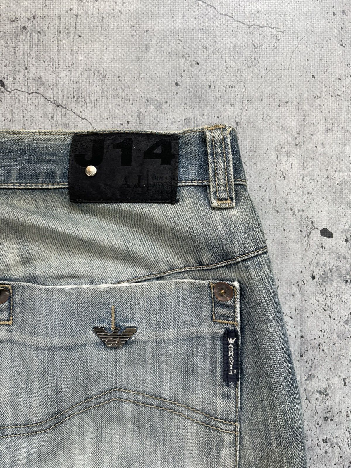 Armani × Vintage 🤯CRAZY DISRESSED🤯Vintage Armani Jeans Baggy JAPANESE Denim Y Size US 36 / EU 52 - 4 Thumbnail