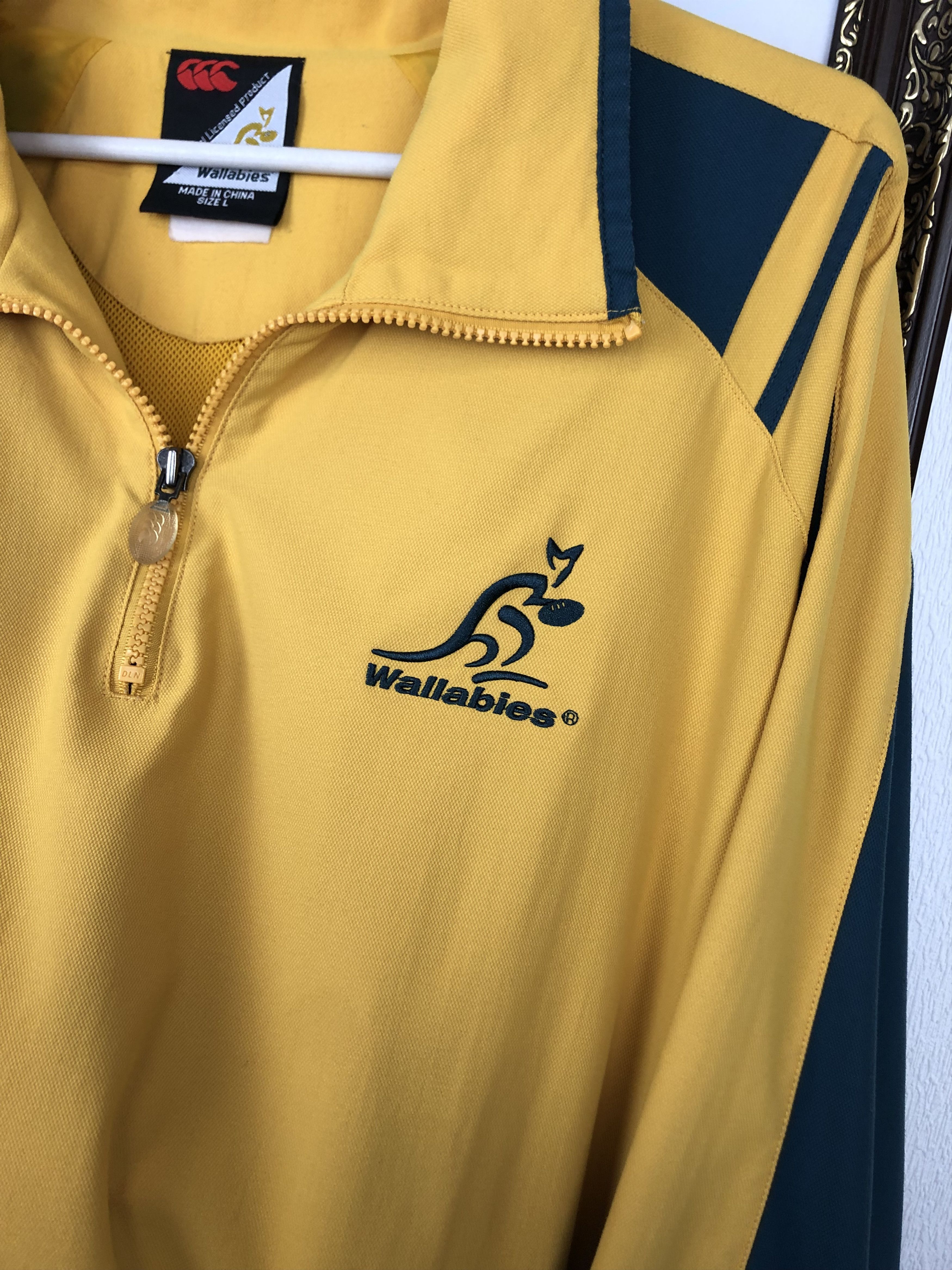 Vintage Vintage 90's Canterbury Australia Rugby Jacket Wallabies Size US L / EU 52-54 / 3 - 4 Thumbnail