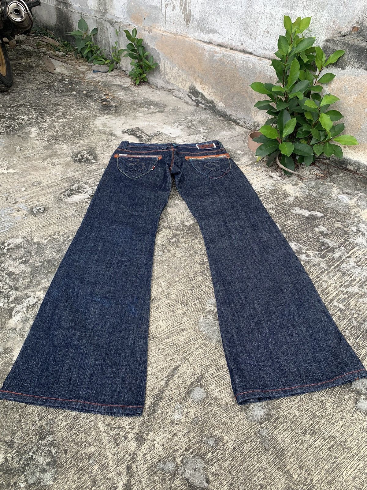 If Six Was Nine × Japanese Brand × Le Grande Bleu (L.G.B.) Flare et boite baggy bootcut jeans Size 32" / US 10 / IT 46 - 15 Thumbnail