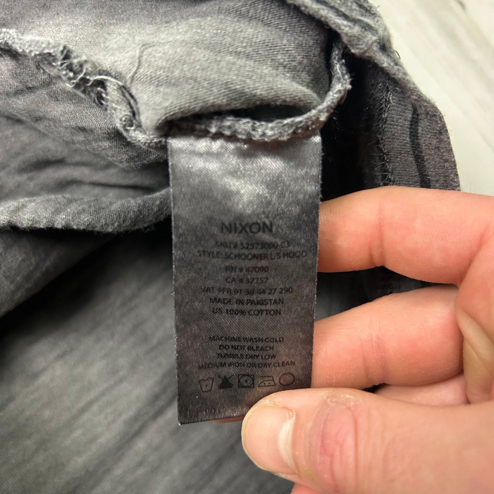 Nixon × Vintage Vintage Nixon Grey and Black Striped Thin Pullover Hoodie Size US M / EU 48-50 / 2 - 6 Thumbnail