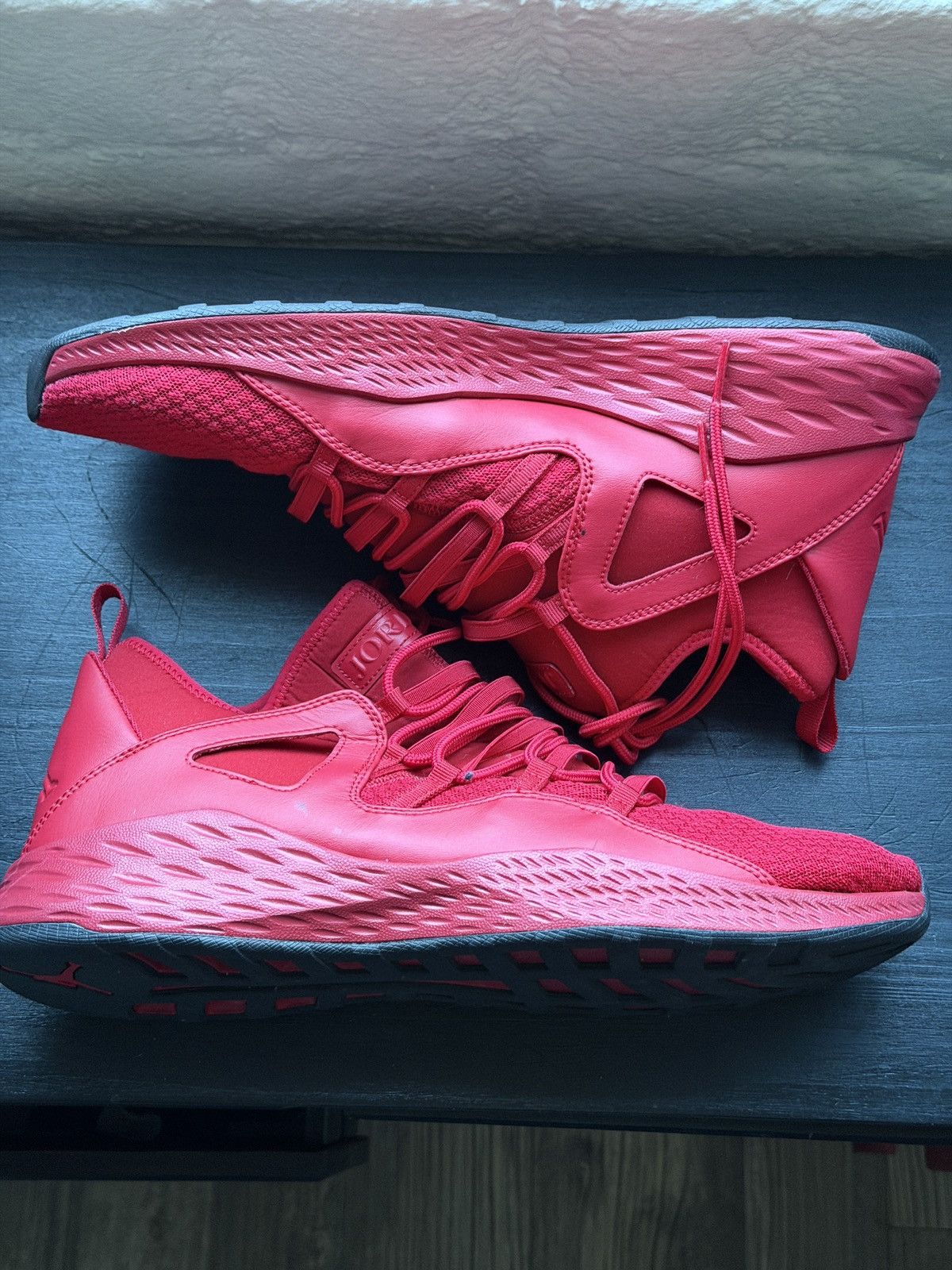 Jordan Brand Jordan SIZE 13 Size US 13 / EU 46 - 4 Thumbnail