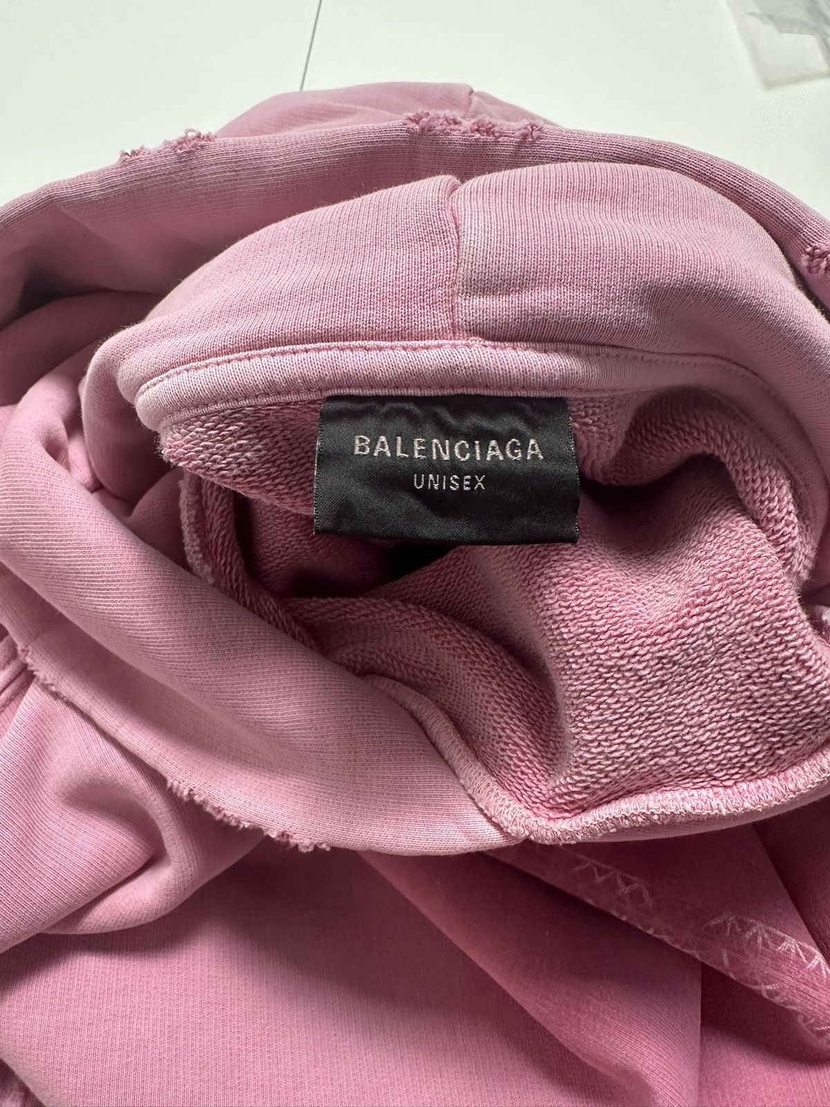 Balenciaga Balenciaga „Paris Moon“ faded pink distressed hoodie Sz2 NEW Size US M / EU 48-50 / 2 - 6 Thumbnail