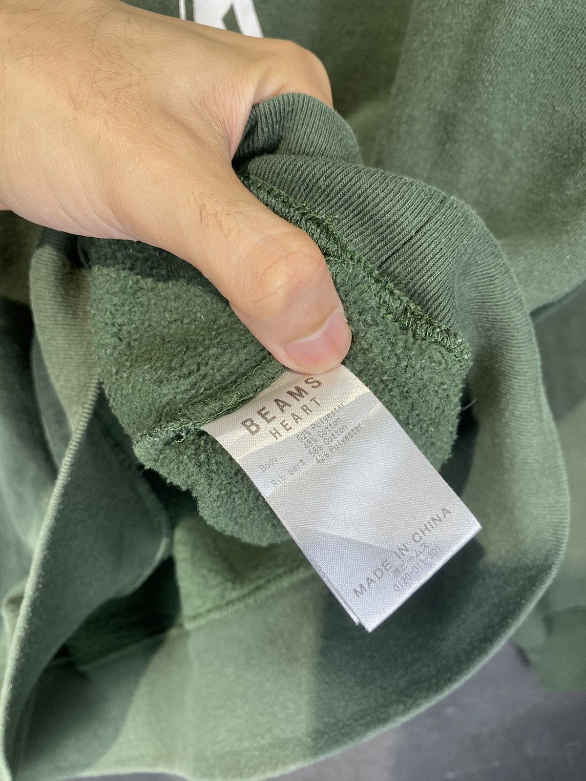 Beams Plus × Japanese Brand Beams Heart Hume Park Sunfaded Boxy Crewneck Size US M / EU 48-50 / 2 - 5 Thumbnail