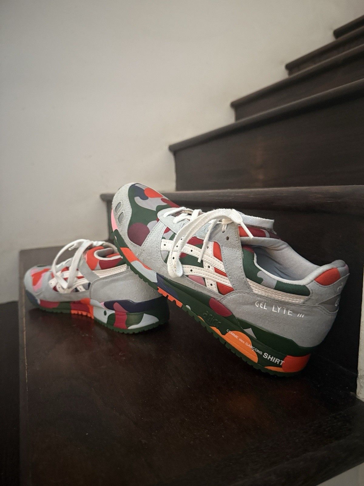 Asics × Comme des Garcons ASICS Gel-Lyte III Comme des Garcons Shirt Mens’s Size 9.5 Size US 9.5 / EU 42-43 - 6 Thumbnail