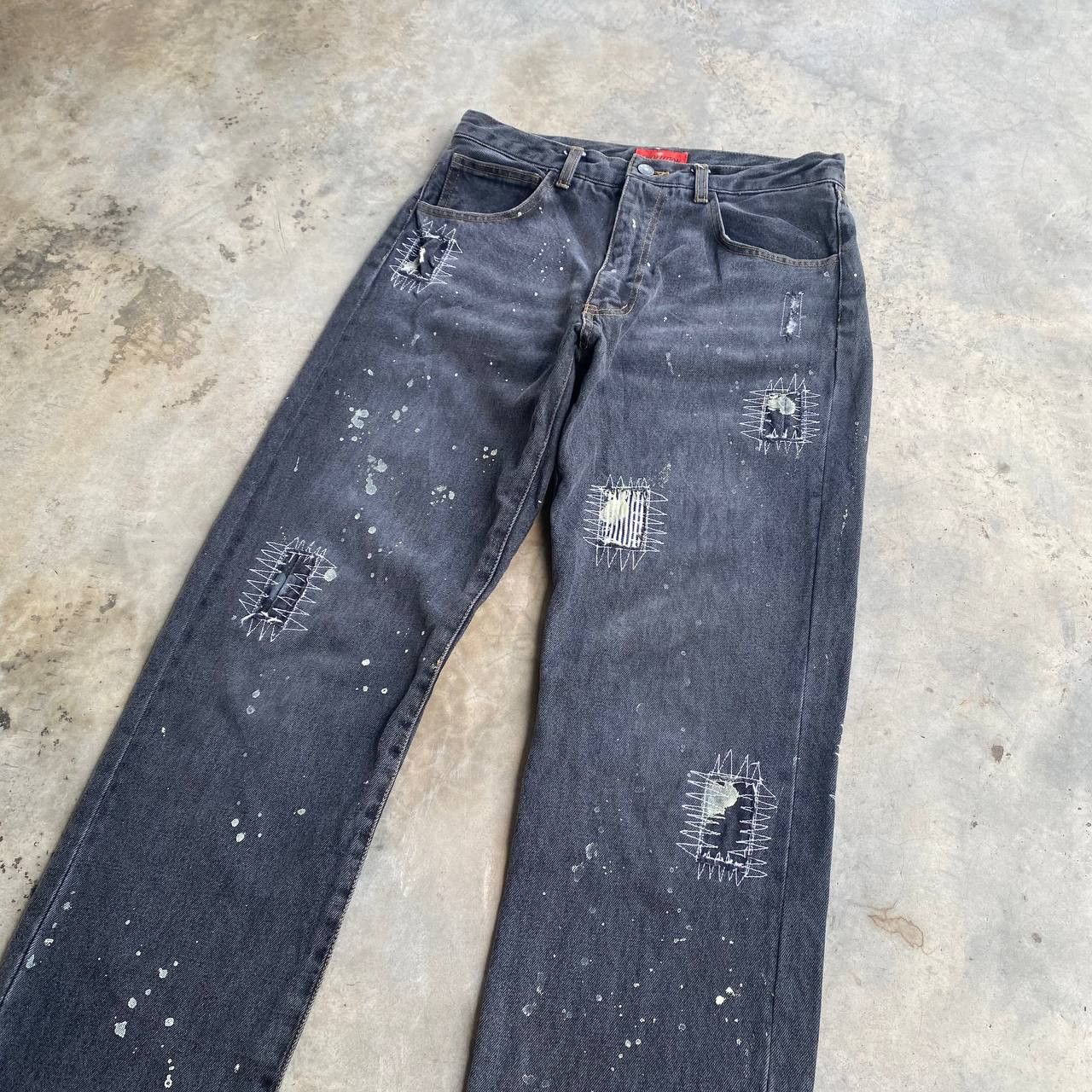 Japanese Brand EVOLUTION JE PENSE DISTRESSED PAINTED SPIDERWEB FADED BLACK Size US 30 / EU 46 - 9 Thumbnail