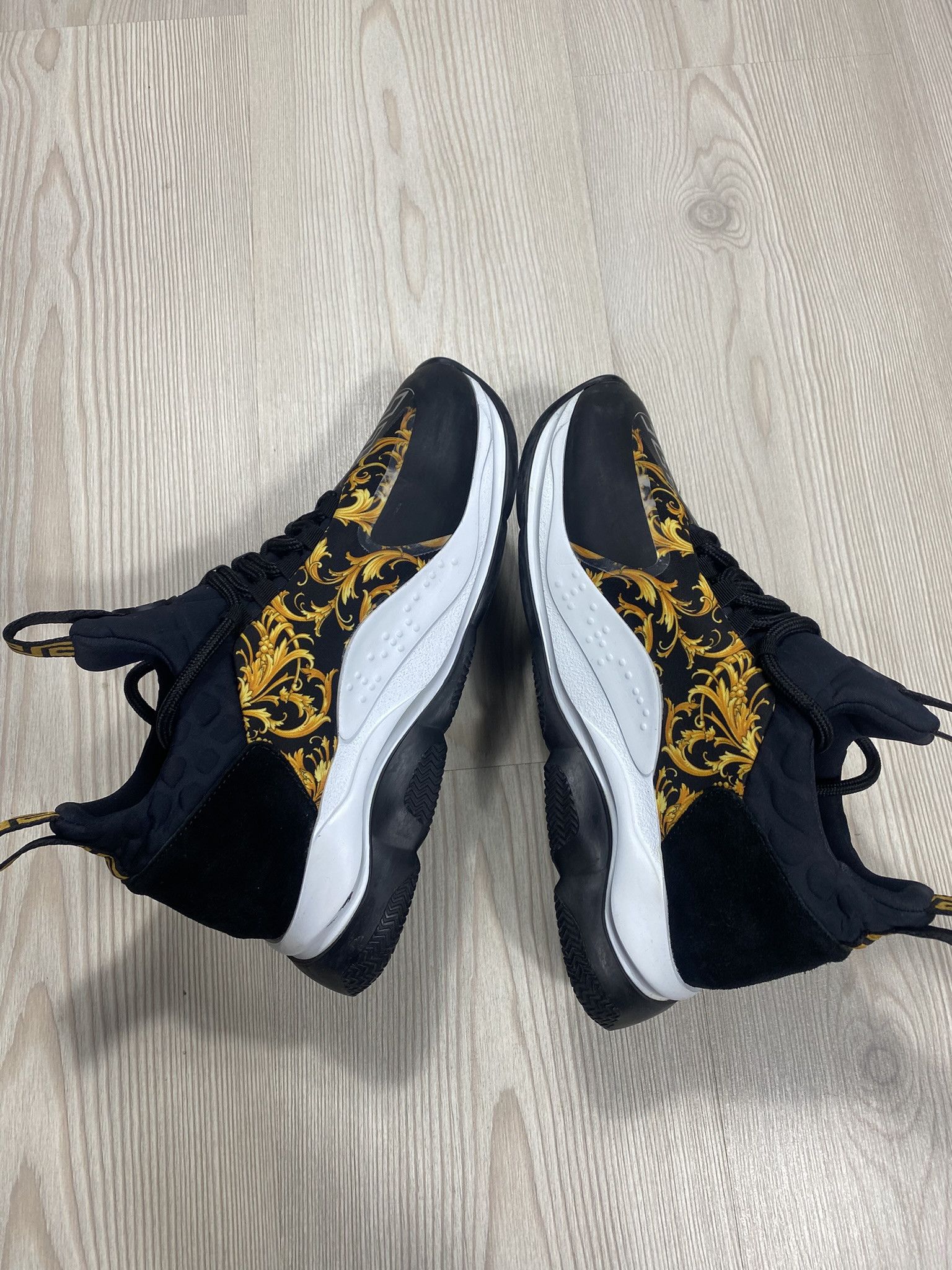 Versace Versace Chain Reactions Baroque Trainers Uk Size 5 EU38 Size US 7.5 / IT 37.5 - 3 Thumbnail