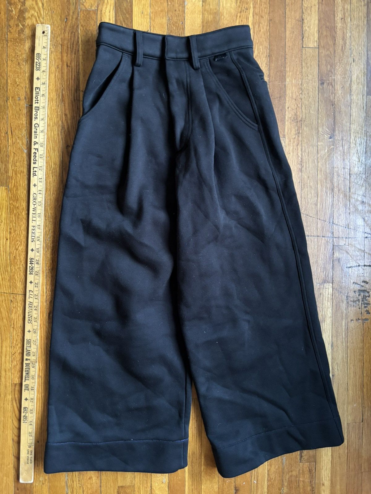Fenty × Puma Rihanna x Puma fleece pants Size 26" / US 2 / IT 38 - 1 Thumbnail