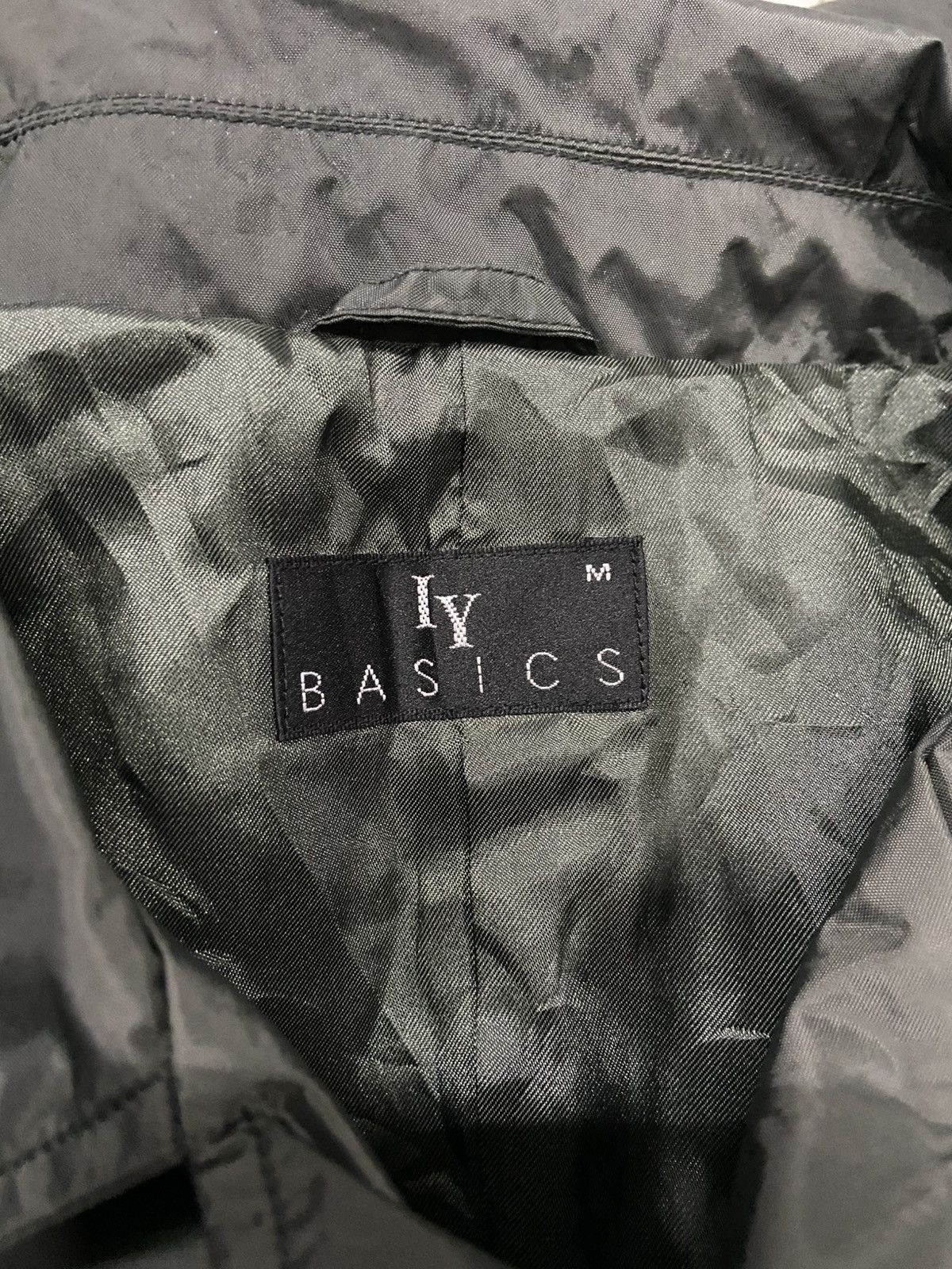 Issey Miyake IY BASICS BY ISSEY MIYAKE BUTTON UP NYLON JACKET Size US M / EU 48-50 / 2 - 8 Thumbnail
