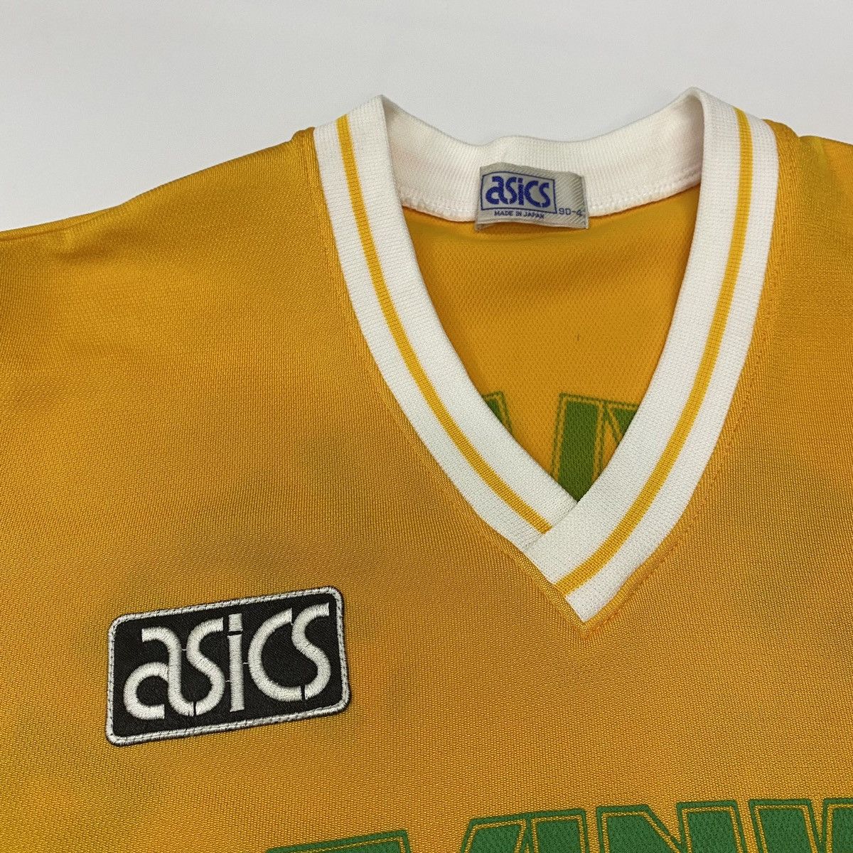 Asics Jersey used asics jef united vintage Size US S / EU 44-46 / 1 - 3 Thumbnail