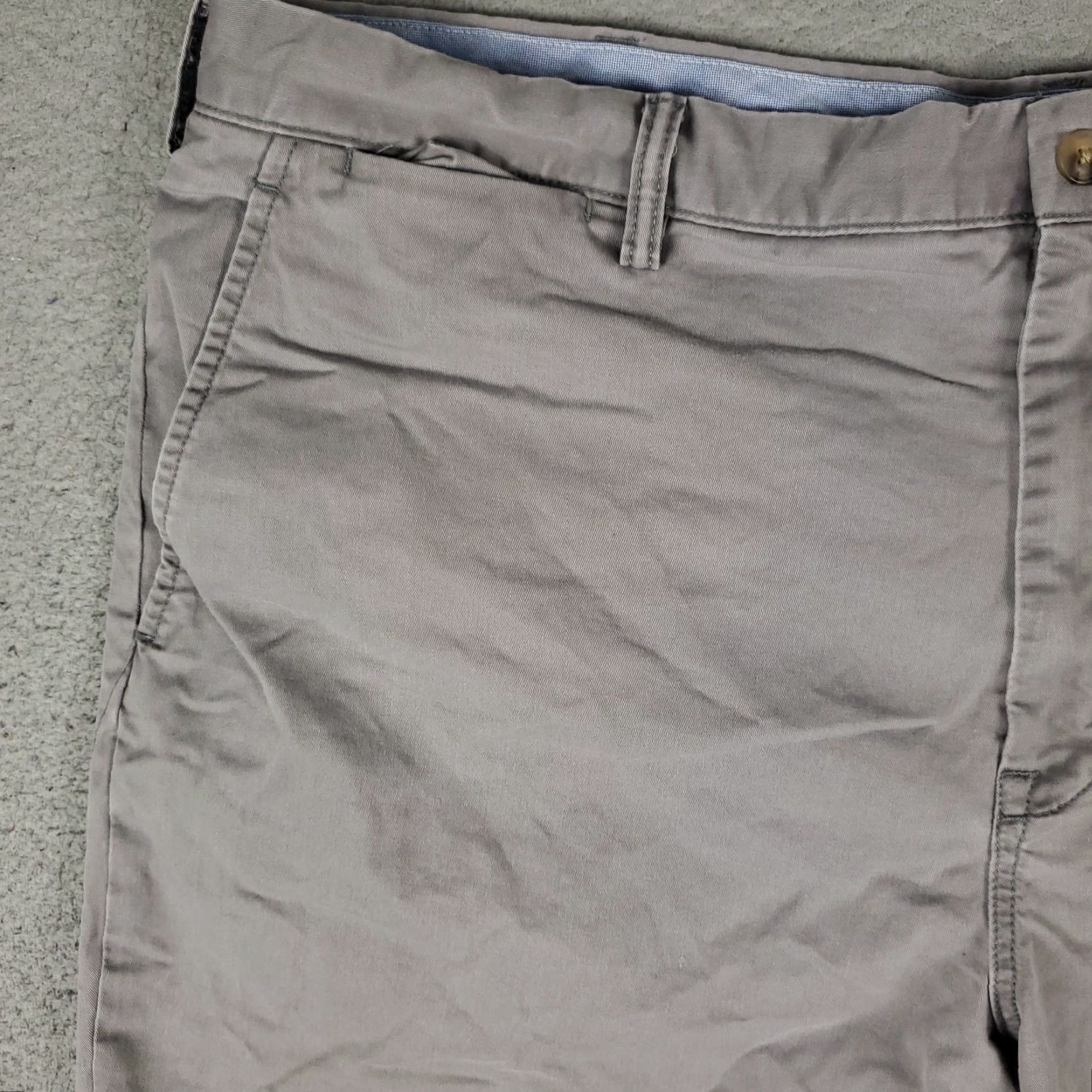 Ralph Lauren Ralph Lauren Shorts Mens Size 40 Gray Pony Casual Flat Front Chino * Size US 40 / EU 56 - 2 Thumbnail