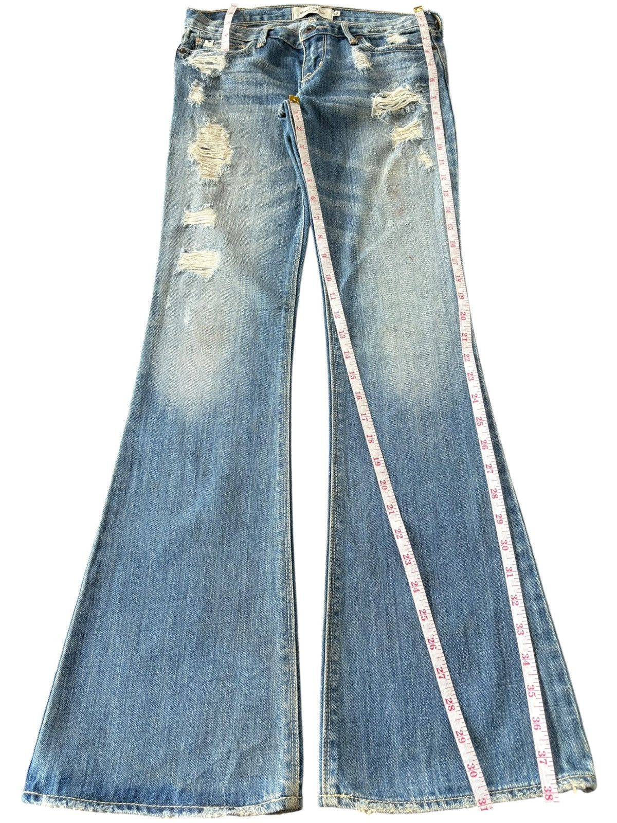 Abercrombie & Fitch Vintage Abercrombie Heavy Distressed Flare Jeans Size 28" / US 6 / IT 42 - 8 Thumbnail