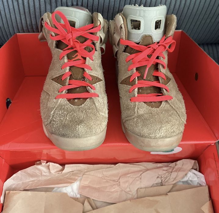 travis scott british khakis