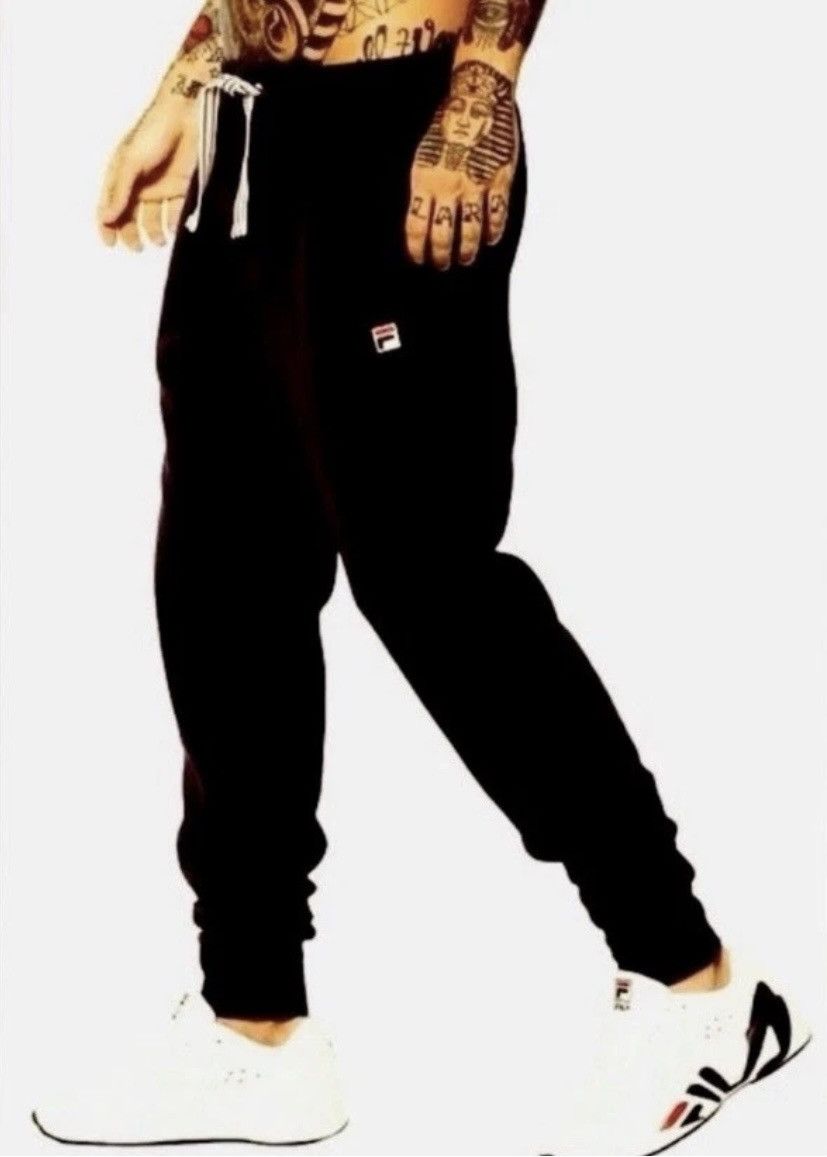 Fila Fila Visconti black Joggers/Sweatpants Size US 32 / EU 48 - 1 Thumbnail
