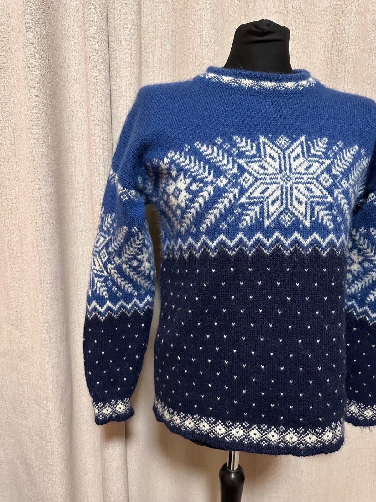 Dale Of Norway Dale of Norway Blue and White Snowflake Sweater Men's Sz M Size US M / EU 48-50 / 2 - 3 Thumbnail