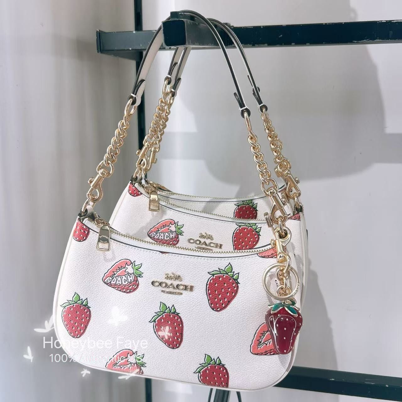 Coach Strawberry Bag Charm CAO50 Size ONE SIZE - 4 Thumbnail