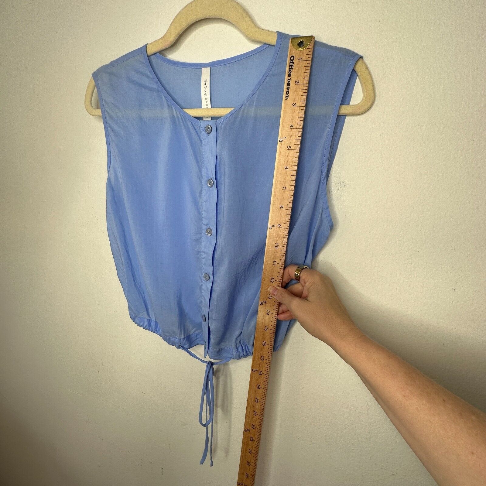 Aritzia Babaton Blue Cardin Sleeveless Button Drawstring Waist Top Size XS / US 0-2 / IT 36-38 - 10 Thumbnail