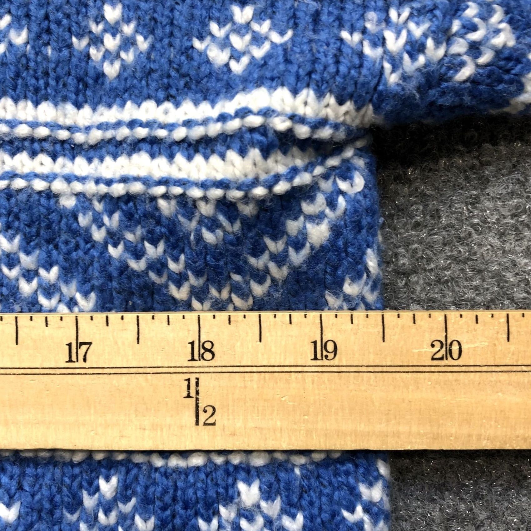 Vintage American Eagle Womens Small Blue Fair Isle Knit Crewneck Pullover Cozy Size S / US 4 / IT 40 - 3 Thumbnail