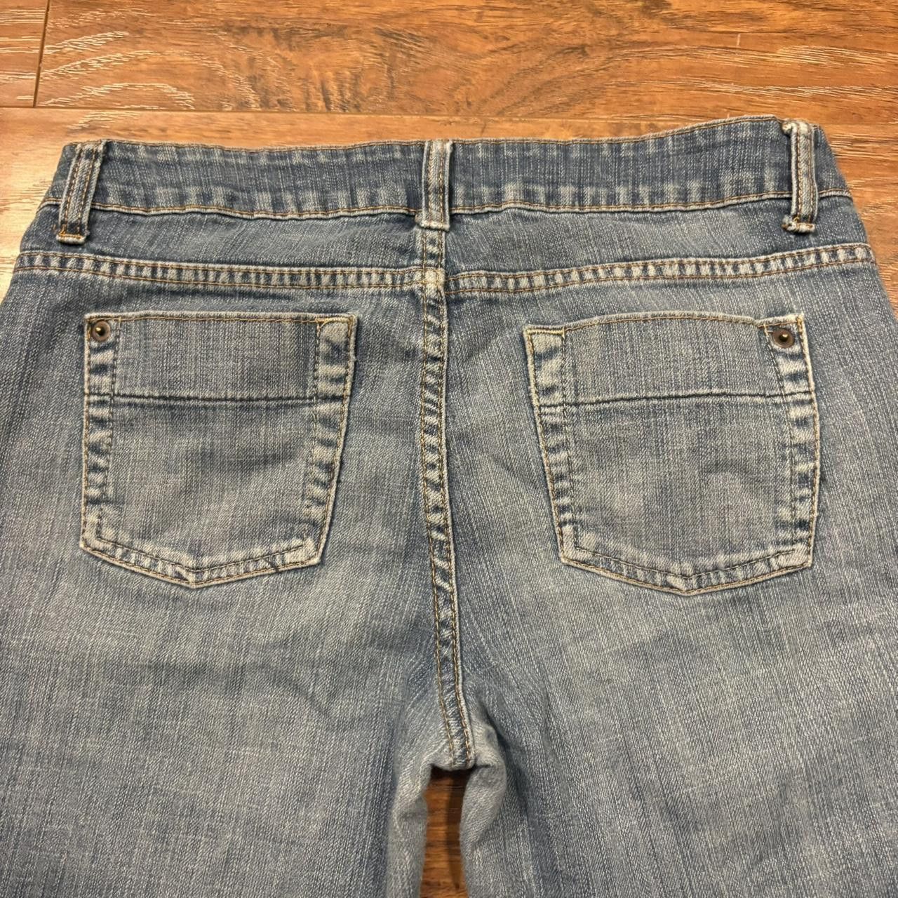 Vintage Crazy Vintage Y2K/2000s Flare Skater Streetwear Essential Medium Wash Denim Jeans! Size US 30 / EU 46 - 5 Thumbnail