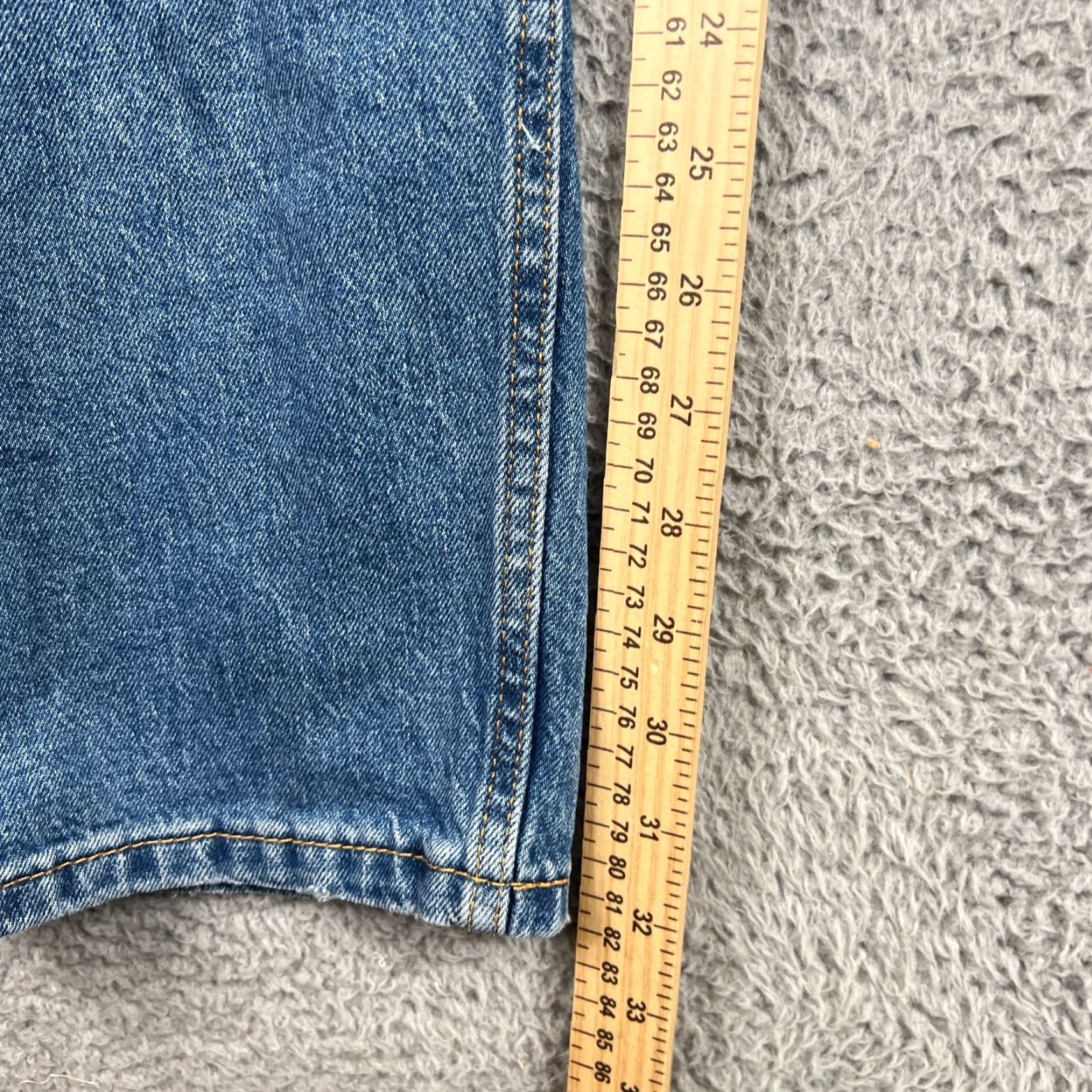 Levi's Levi's 505 Jeans Mens 34x32 Medium Wash Fade Straight Leg Regular Fit Denim Blue Size US 34 / EU 50 - 3 Thumbnail