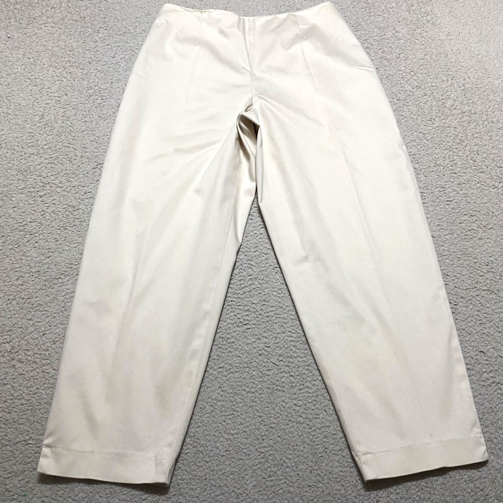 Talbots Talbots Womens Pants Beige 12P Petite Straight Dress Pants Flat Front Button Zip Machine Washable Beiges Family: Preppy Mens? No Size 34" / US 12 / IT 48 - 2 Thumbnail