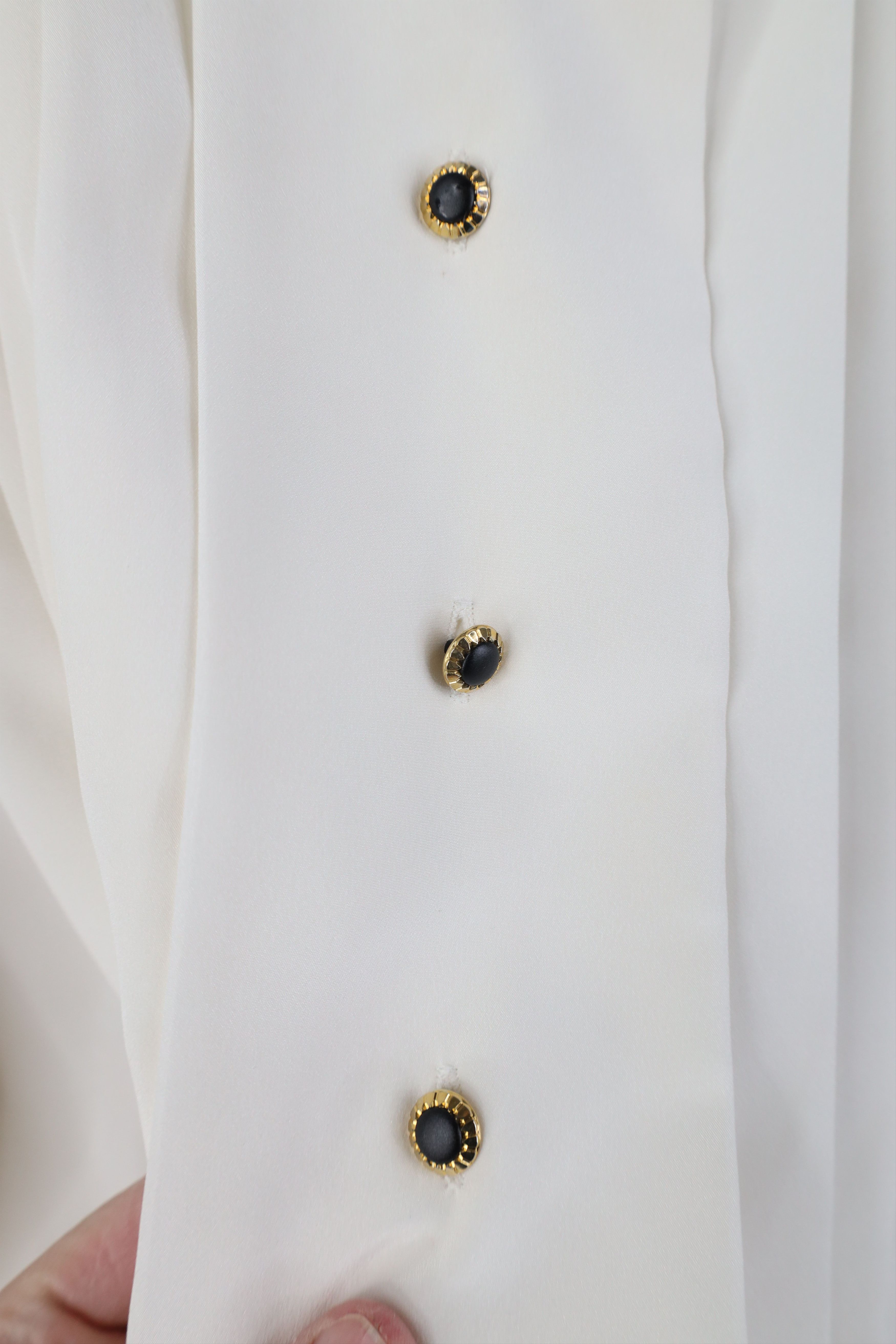 Pierre Cardin Vintage 80s 90s Pierre Cardin Ruffled Button Shirt White Size XL / US 12-14 / IT 48-50 - 4 Thumbnail