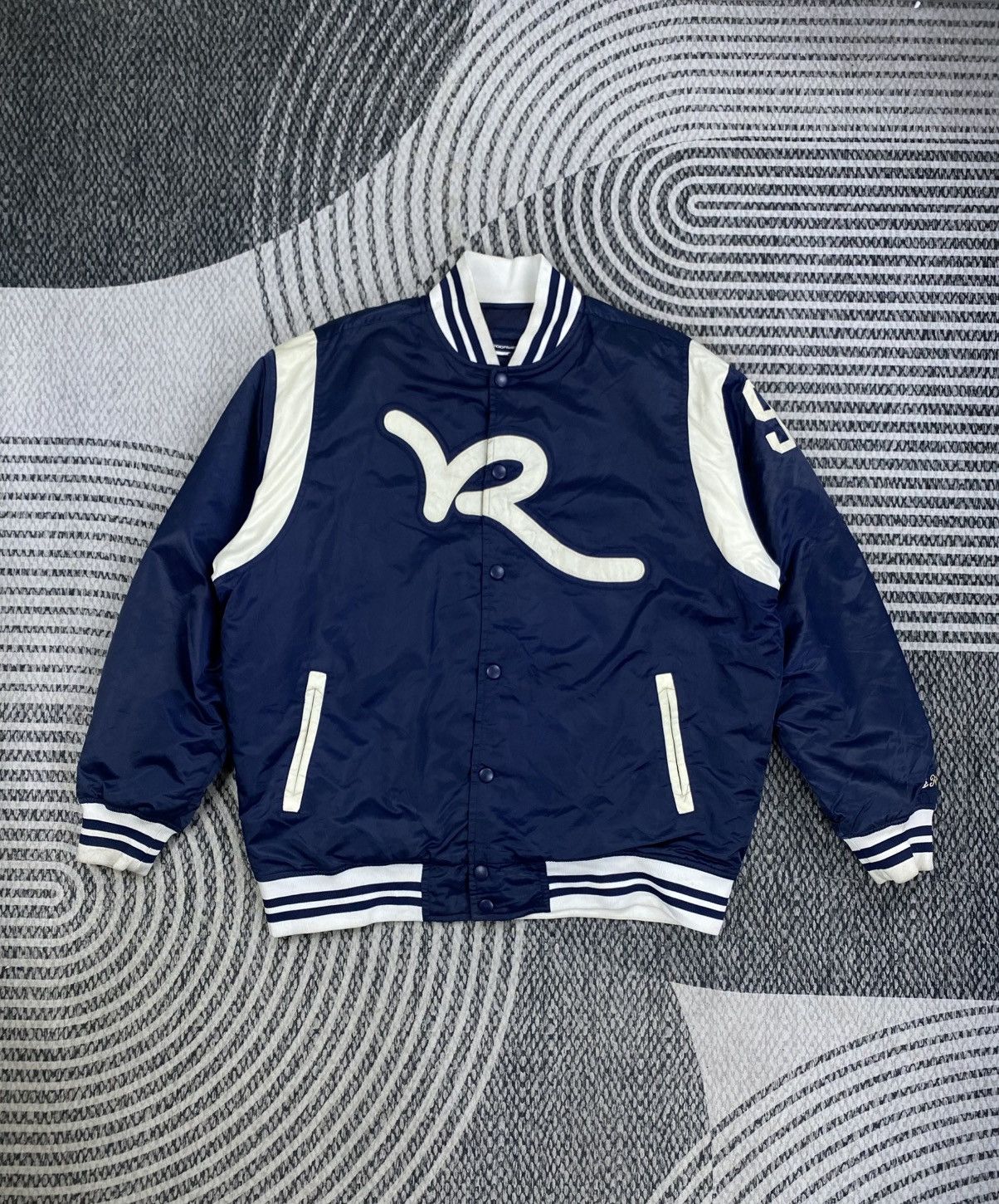 Rocawear Vintage Rocawear Big Logo Bomber Jacket Size US XXL / EU 58 / 5 - 3 Thumbnail