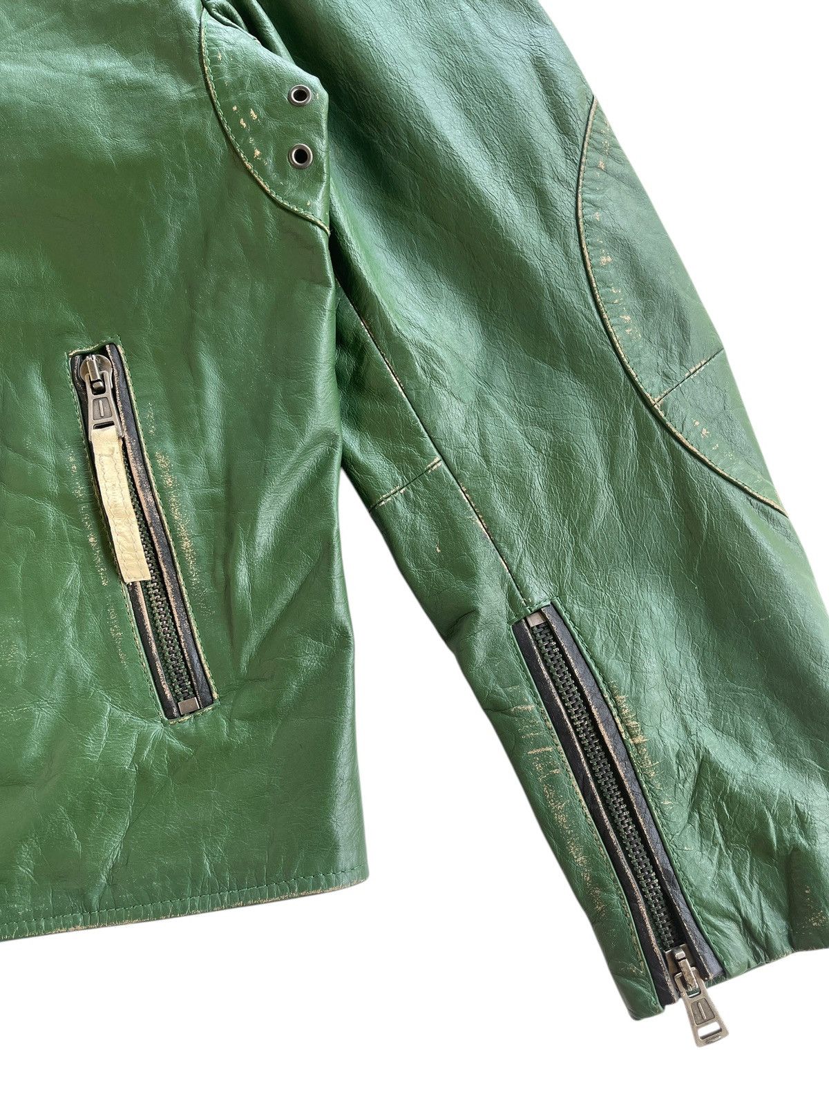 Vintage Vintage Buffalo Leather Bikers Jacket Size US L / EU 52-54 / 3 - 12 Thumbnail