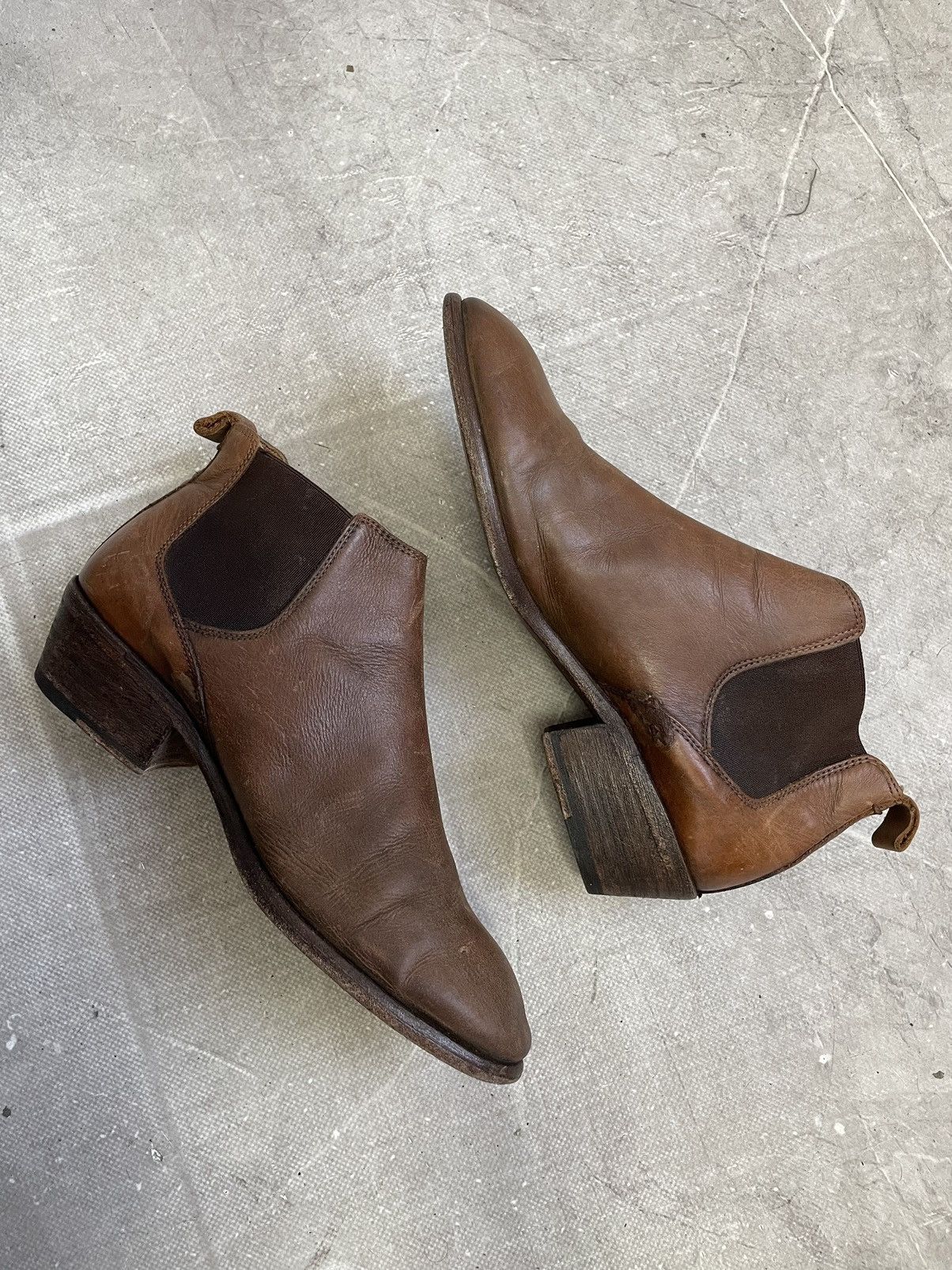 Frye Frye Brown Leather Chelsea Ankle Boots guidi style Heel 40 Size US 7 / EU 40 - 9 Thumbnail