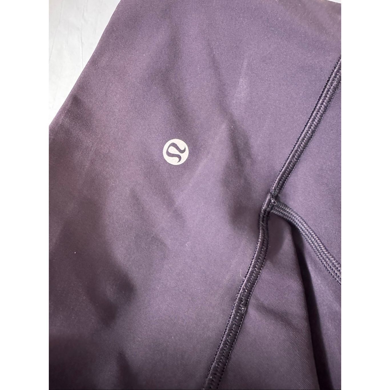 Lululemon Lululemon Align High-Rise Ombre Leggings Purple Gradient Siz Size 26" / US 2 / IT 38 - 2 Thumbnail