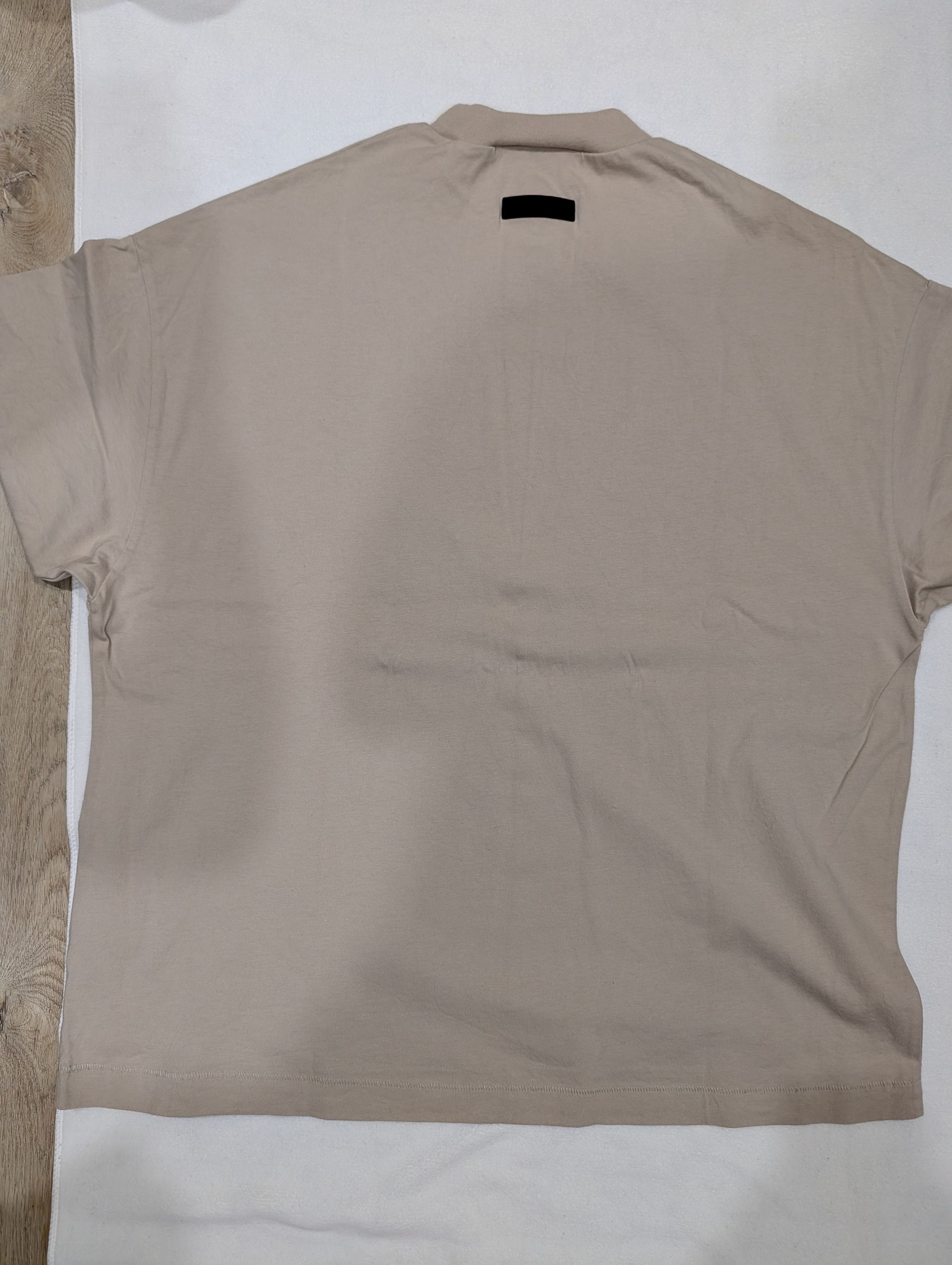 Essentials FoG Fear of God Essentials short sleeve tee Silver Cloud Size US S / EU 44-46 / 1 - 3 Thumbnail