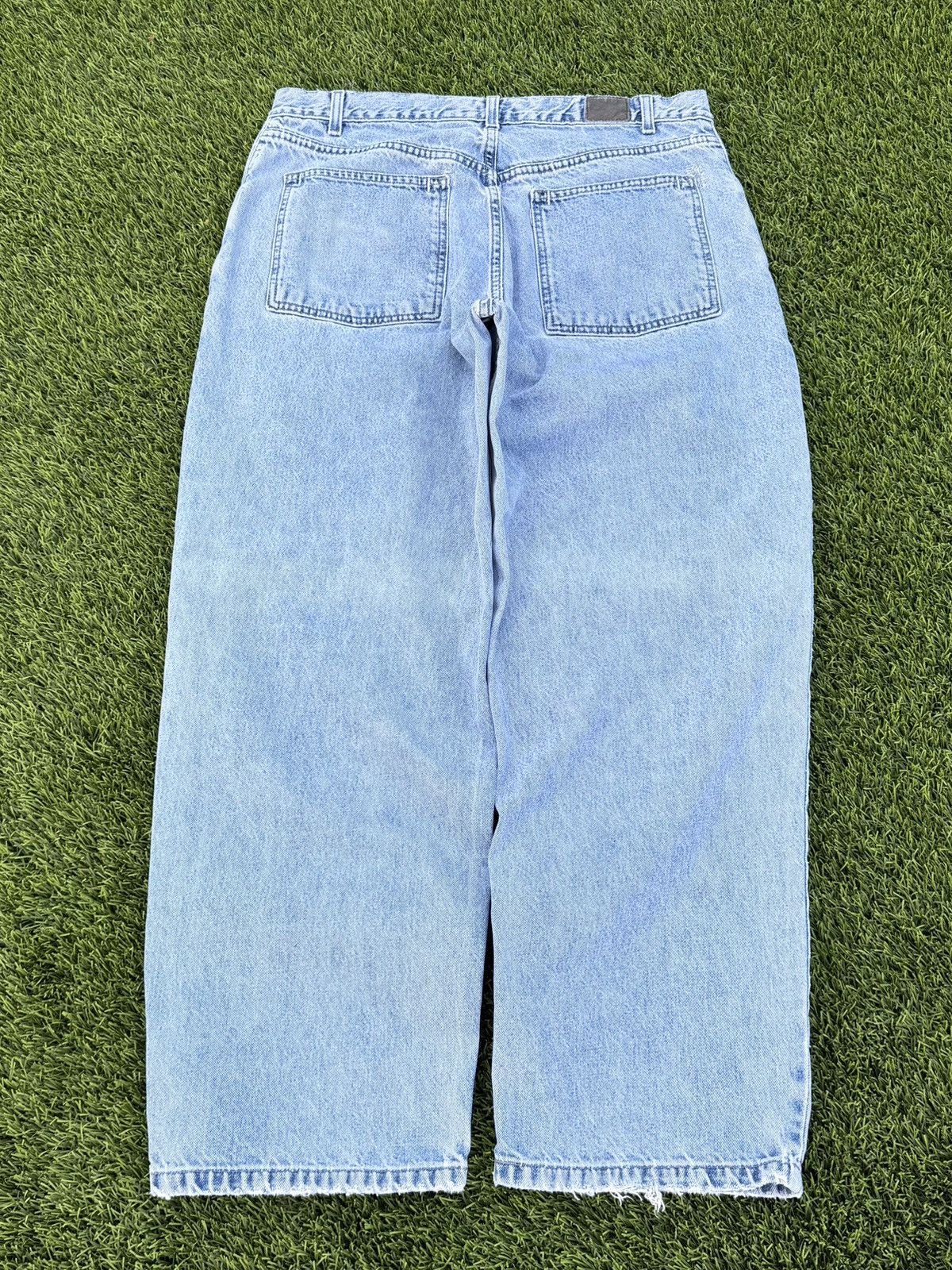Levi's Vintage y2k paper tag baggy Silvertab Levi's jeans size 36 Size US 36 / EU 52 - 5 Thumbnail