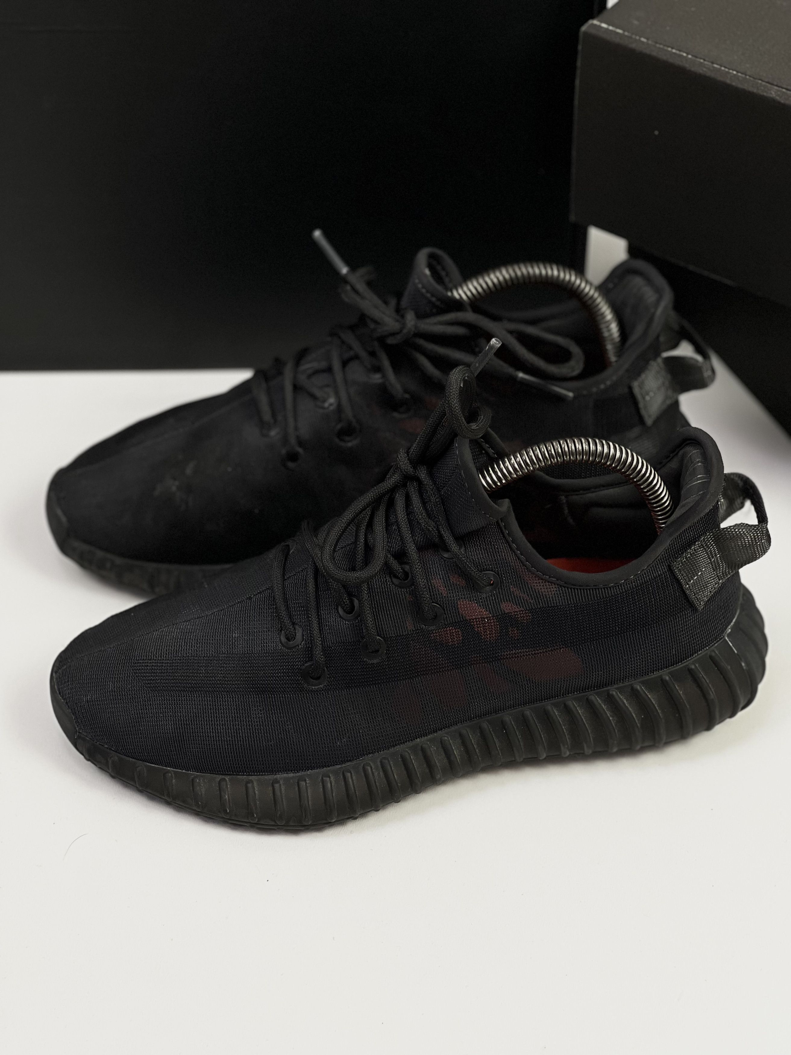 Adidas × Kanye West Adidas Yeezy Boost 350 V2 `Mono Cinder` Size US 8 / EU 41 - 5 Thumbnail