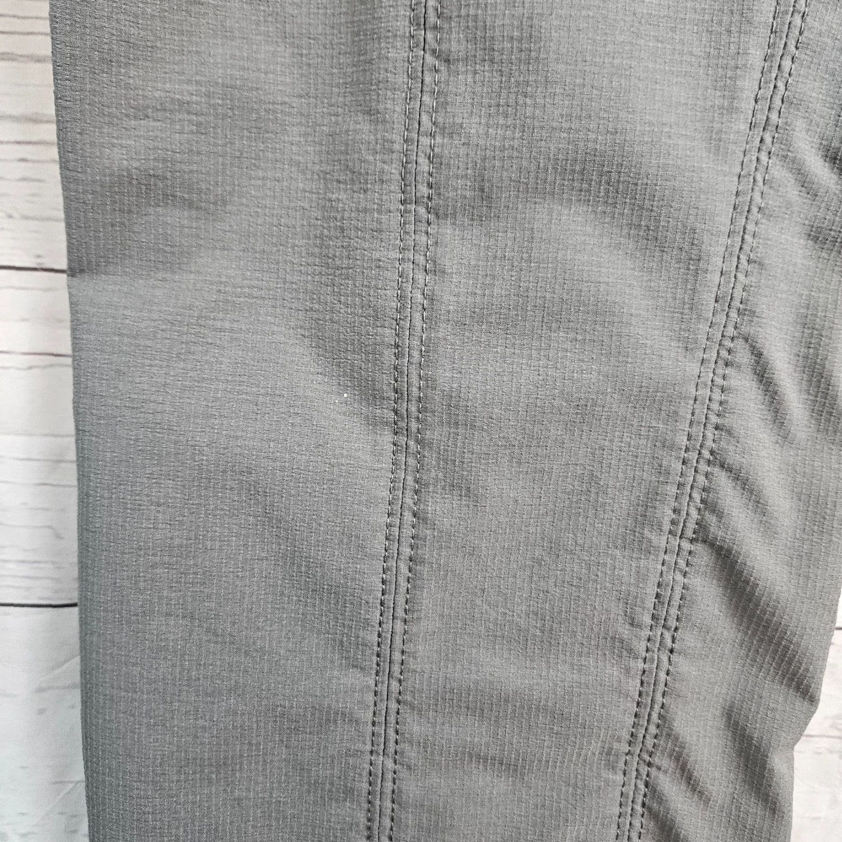 Vintage Kuhl Womens Pants Sz 12 Skinny Cargo Pockets Gray Mid Rise Zip Inseam 29.5" Size 34" / US 12 / IT 48 - 3 Thumbnail