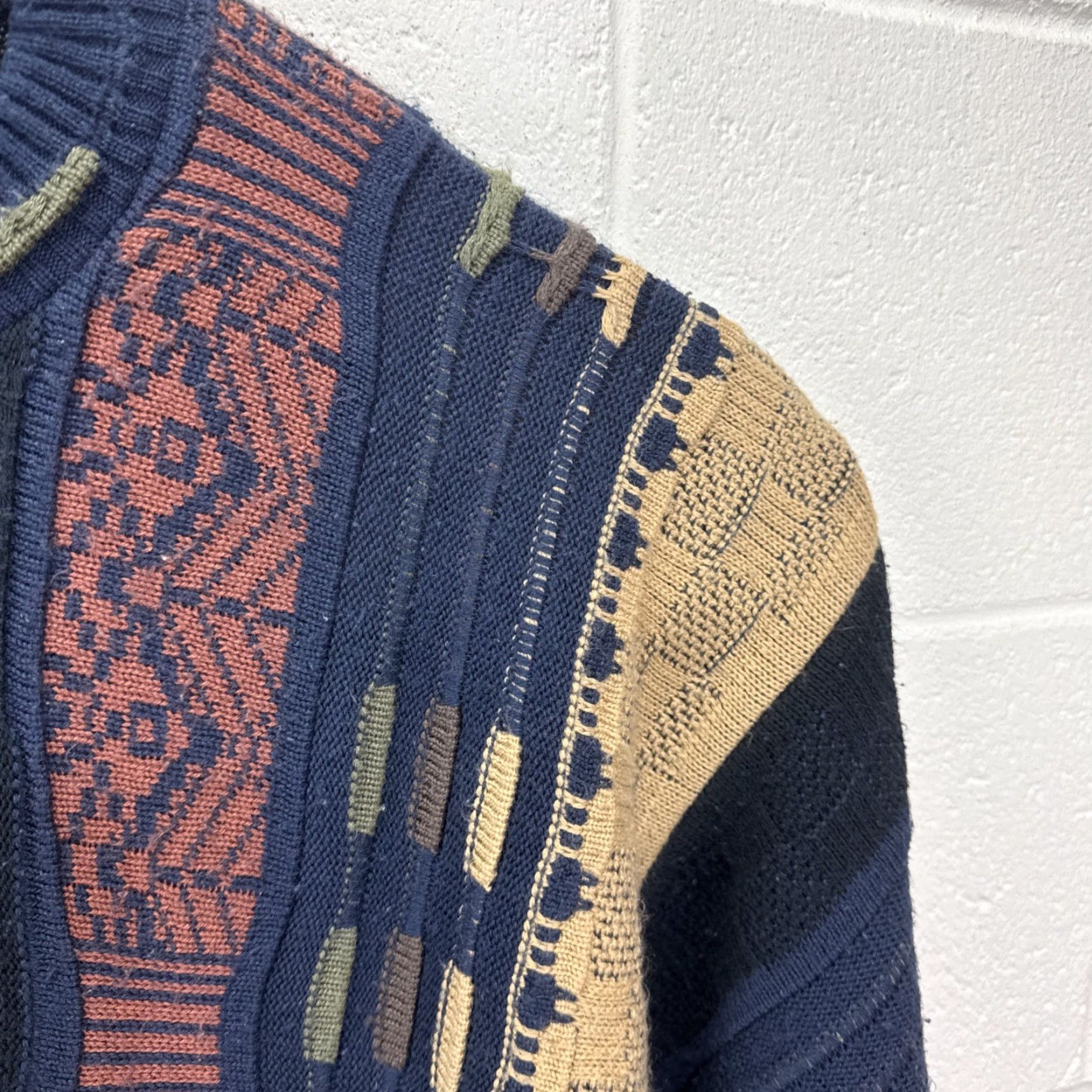Coogi Vintage Protege 3D Coogi Style Knit Crewneck Sweater Men XL Blue Tan Pullover Size US XL / EU 56 / 4 - 7 Thumbnail