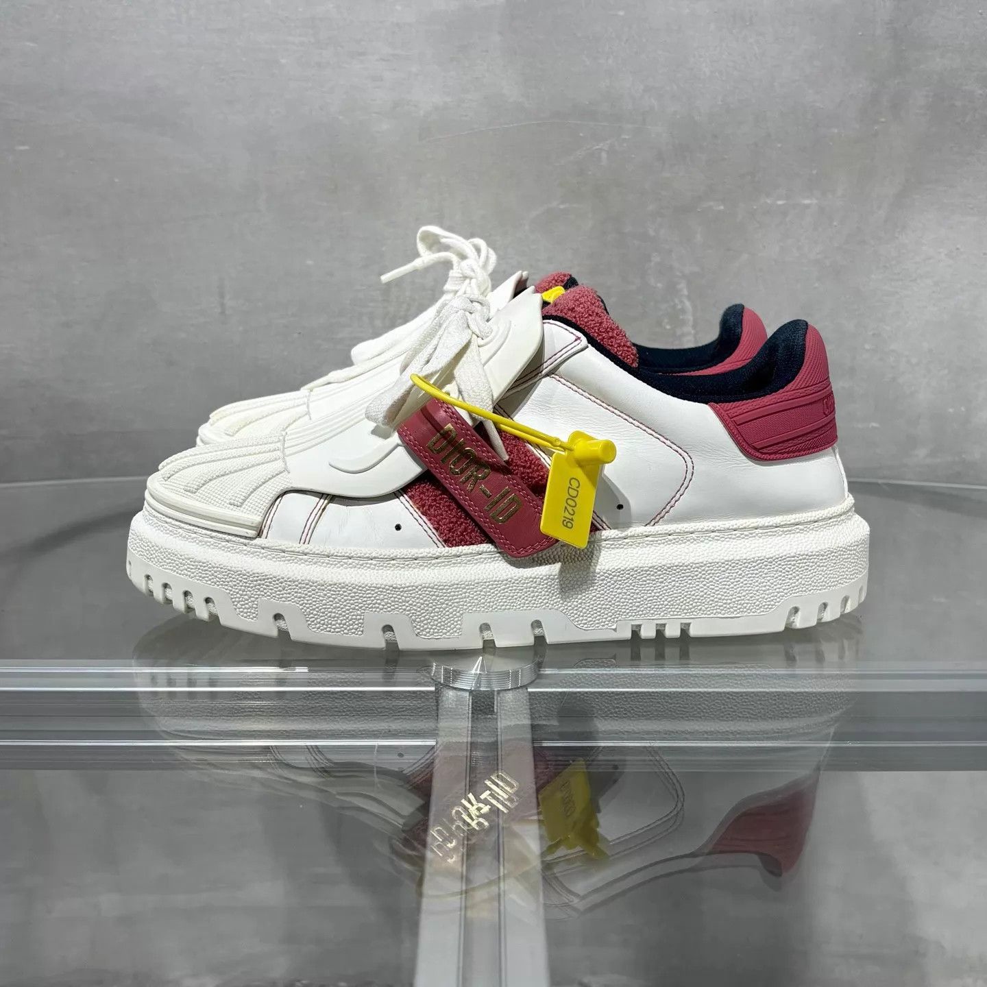 Dior Dior B23 White Red Women's 37 Sneakers Size US 6.5 / IT 36.5 - 3 Thumbnail