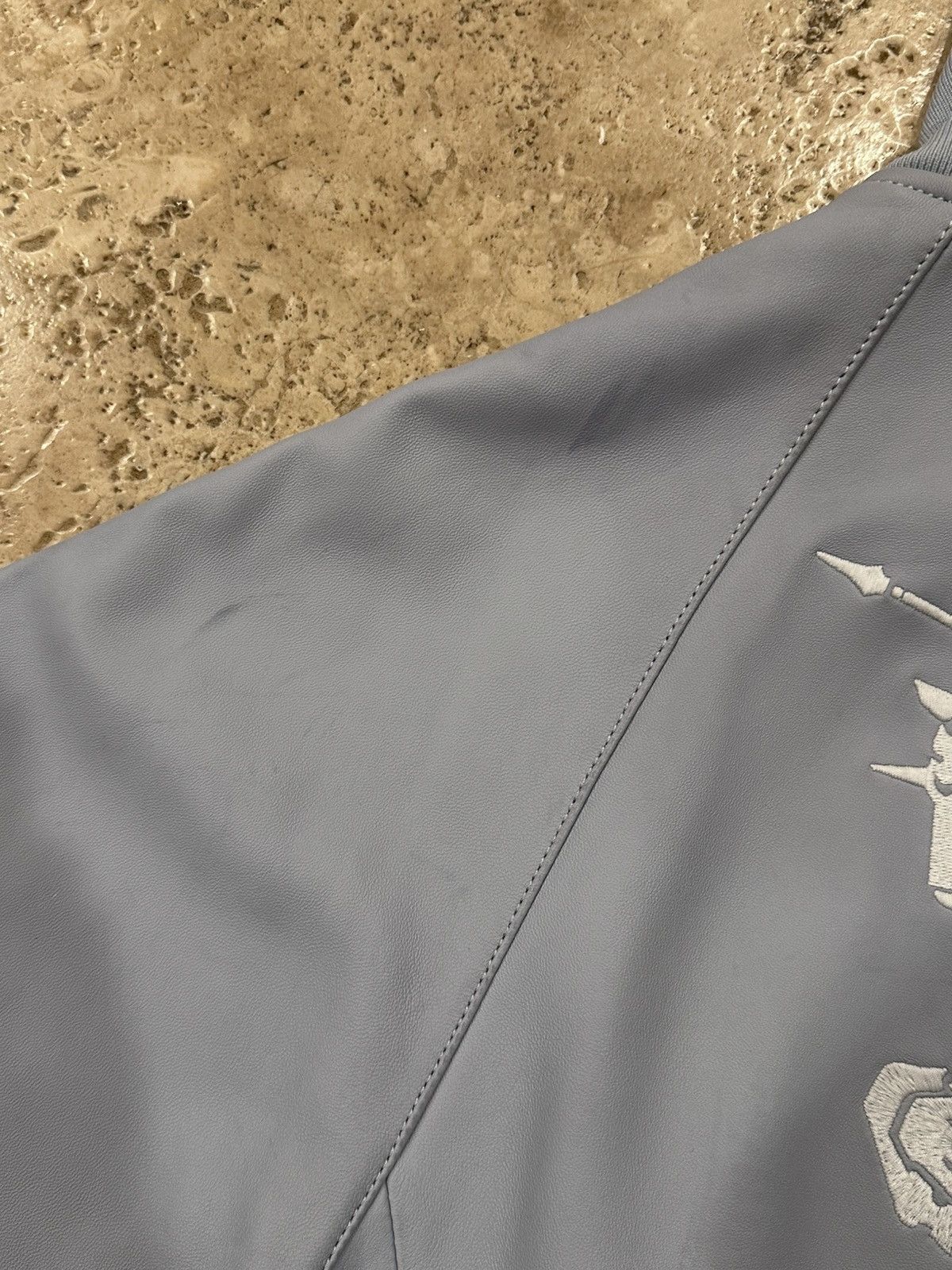 Burberry × Supreme Supreme Burberry Pastel Blue Embroidered Leather Zip Jacket Size US L / EU 52-54 / 3 - 15 Thumbnail