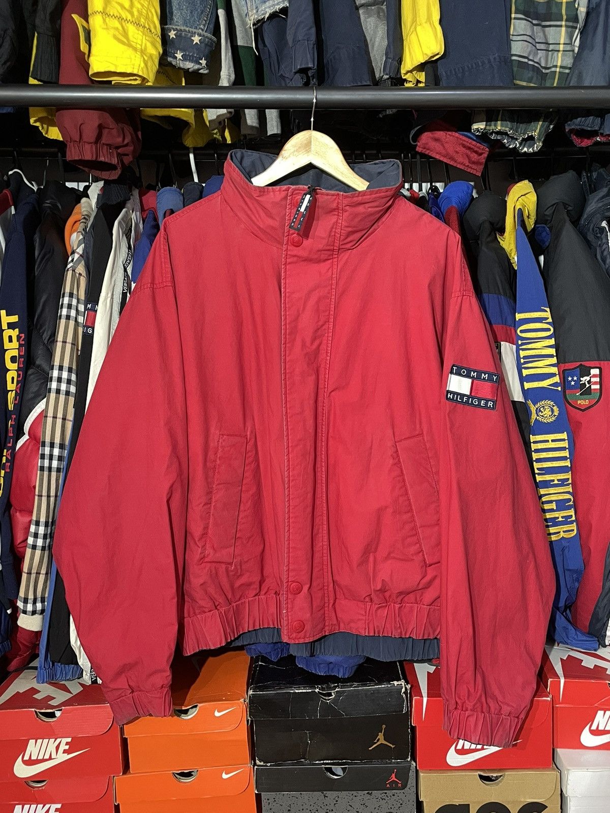 Japanese Brand × Tommy Hilfiger × Vintage Jacket Tommy Hilfiger Big Flag 90’s Vintage Reversible Size US XL / EU 56 / 4 - 15 Thumbnail