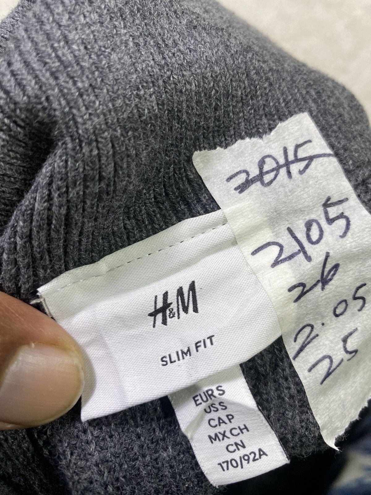 H&M H&M half zipper size M Size US M / EU 48-50 / 2 - 6 Thumbnail