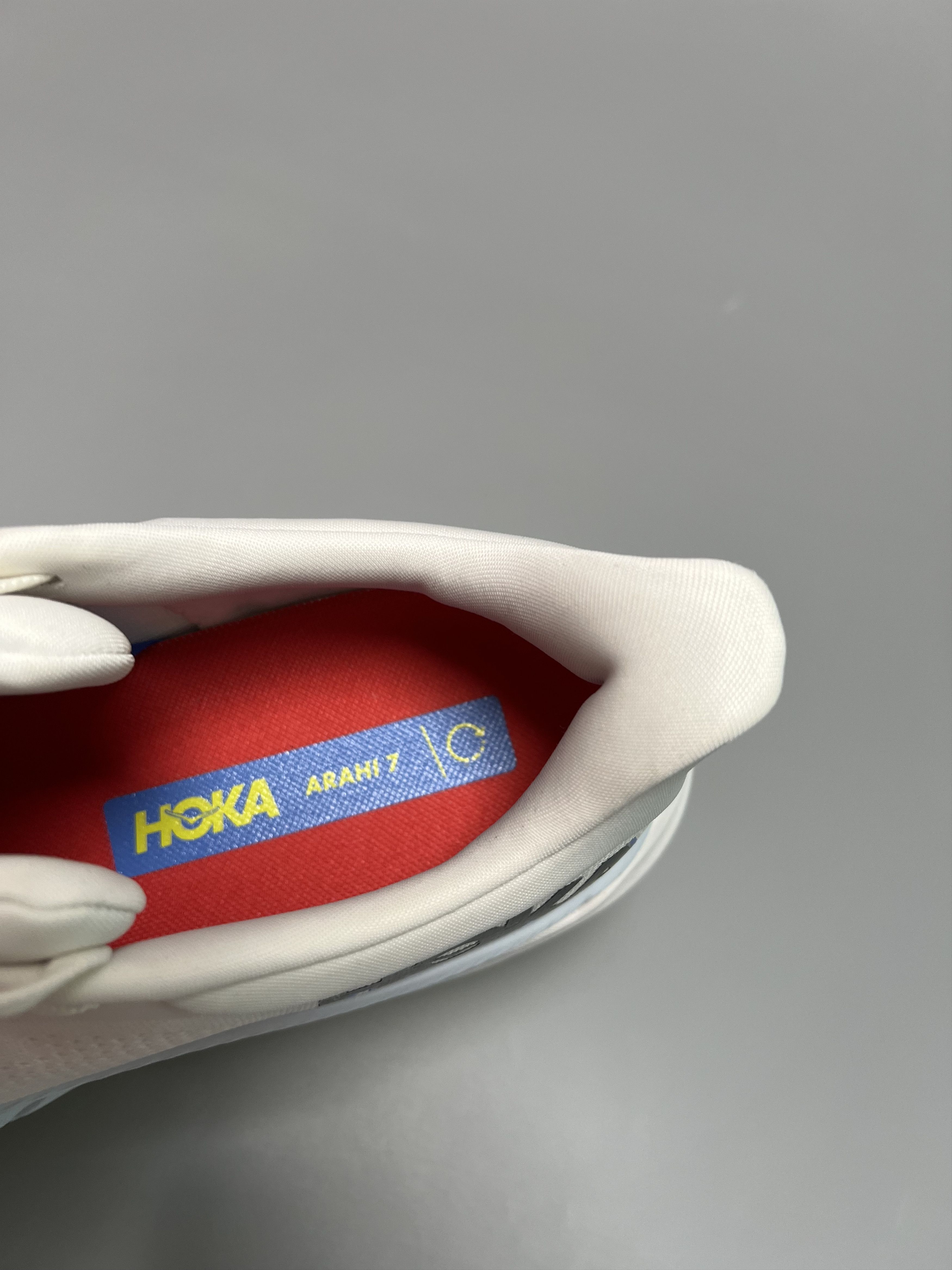 Hoka 11 EE Hoka One One Arahi 7 Wide Running Shoes Walking Gym Size US 11 / EU 44 - 18 Thumbnail