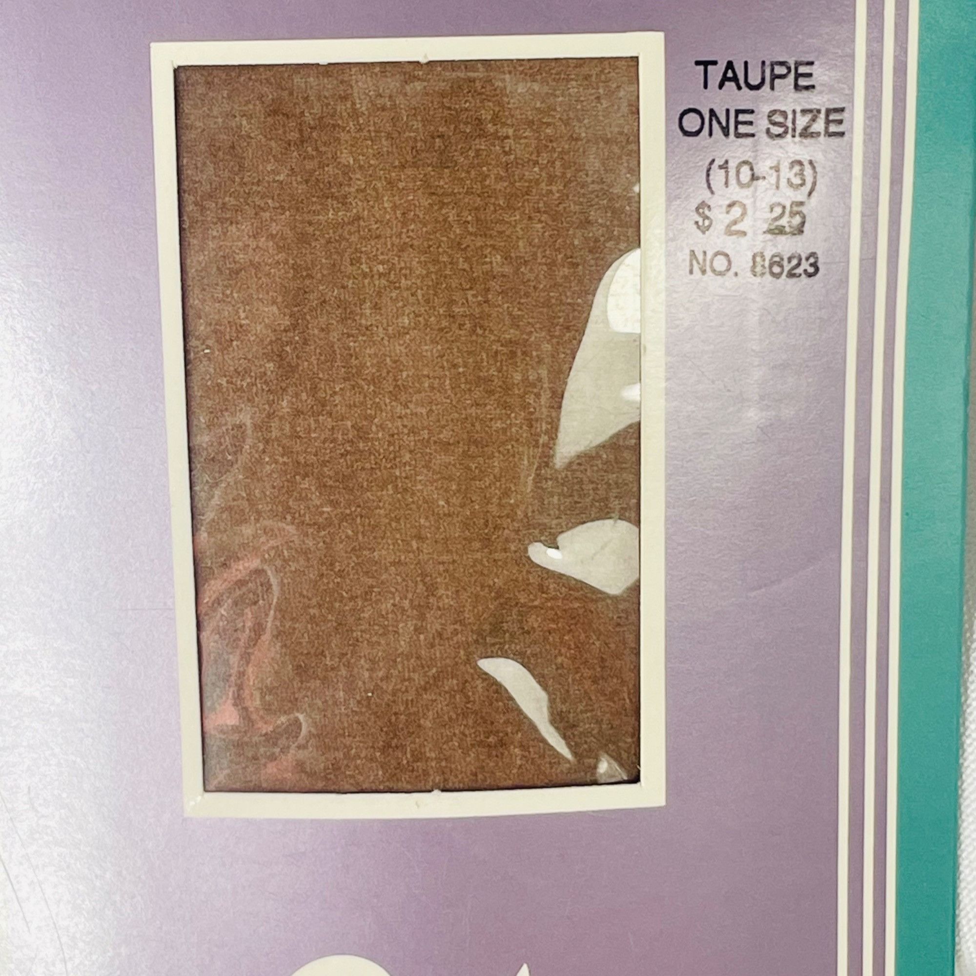 Gloria Vanderbilt Gloria Vanderbilt Sheer Knee Highs Sandalfoot Taupe OS Non- Size ONE SIZE - 3 Thumbnail