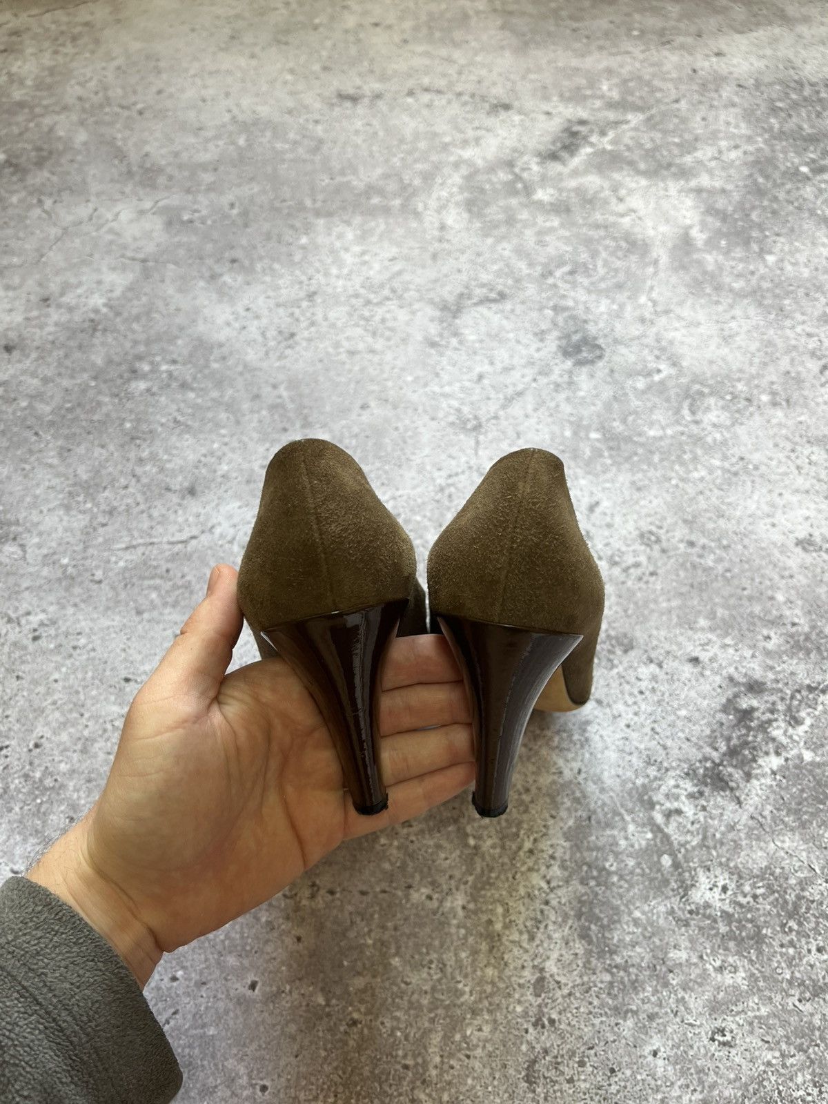 Gucci × Tom Ford × Vintage Vintage Gucci Olive Suede Heels Designer Italy Size US 7 / IT 37 - 8 Thumbnail