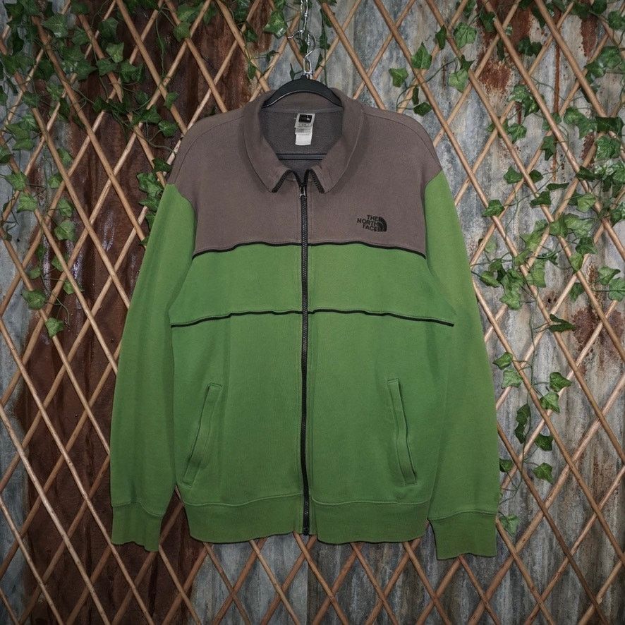 The North Face Vintage Y2K North Face 2000s two-tone zip up track jacket Size US XL / EU 56 / 4 - 1 Thumbnail