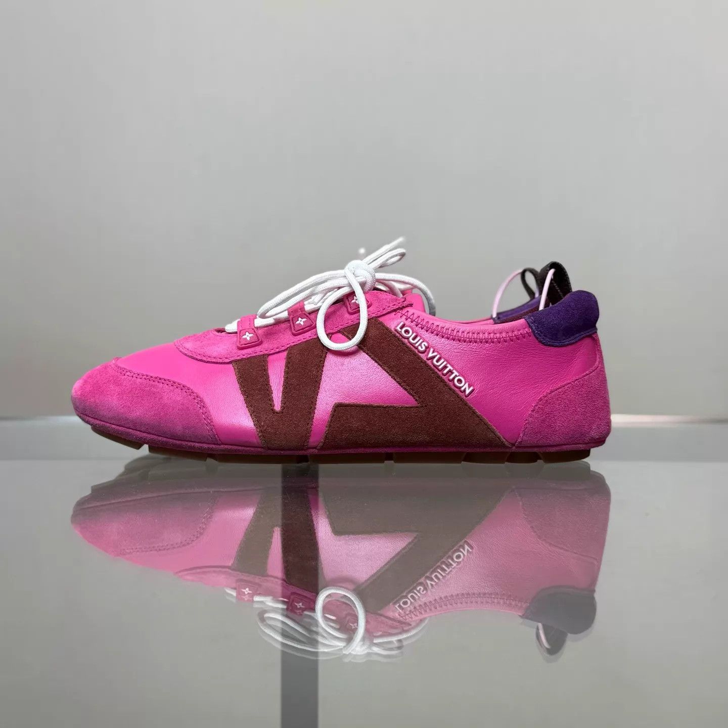 Louis Vuitton LV women's Sneakerina Magenta Ballet Deacon 38.5 Size US 8 / IT 38 - 5 Thumbnail