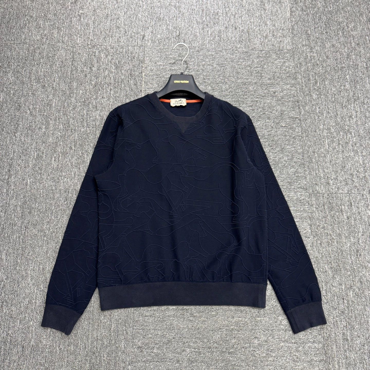Hermes Hermes embossed pattern sweatshirt L Size US L / EU 52-54 / 3 - 1 Thumbnail