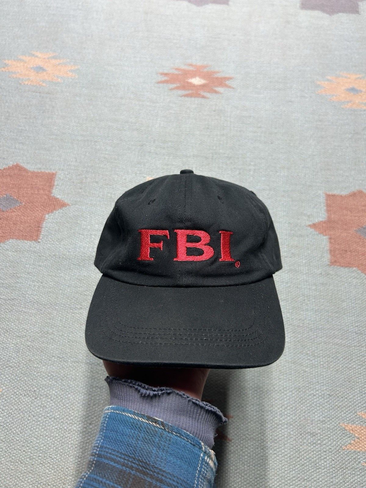 Vintage Vintage strapback hat FBI farm bureau insurance black red Size ONE SIZE - 2 Thumbnail