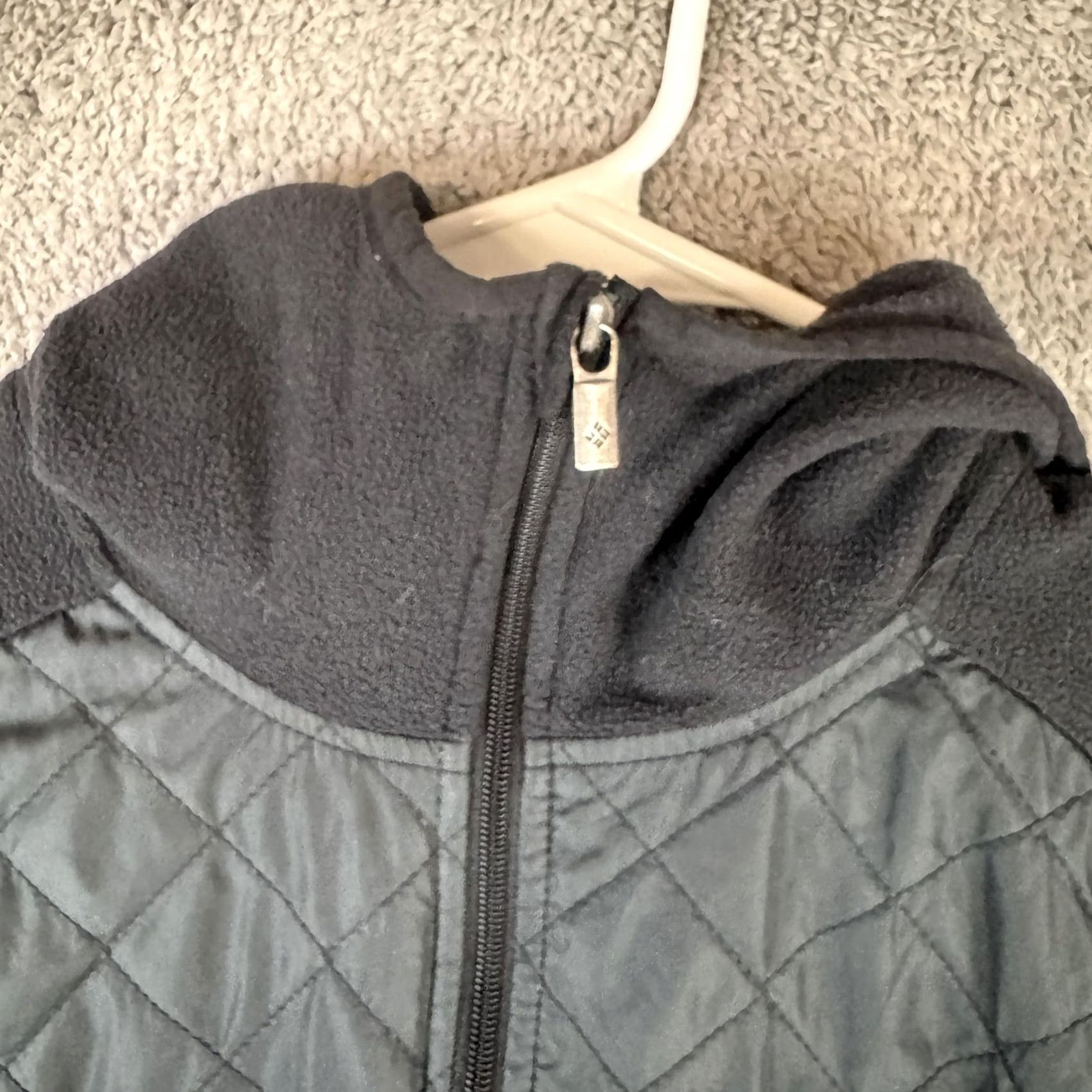 Vintage Columbia Womens Vest Black Quilted Hooded Fleece Insulated Zip L Size L / US 10 / IT 46 - 5 Thumbnail