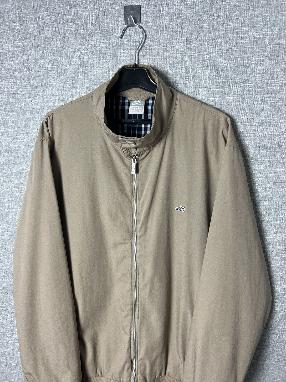 Nike × Vintage Vintage Nike Sportswear Plaid Lined Collared Bomber Jacket Size US L / EU 52-54 / 3 - 13 Thumbnail