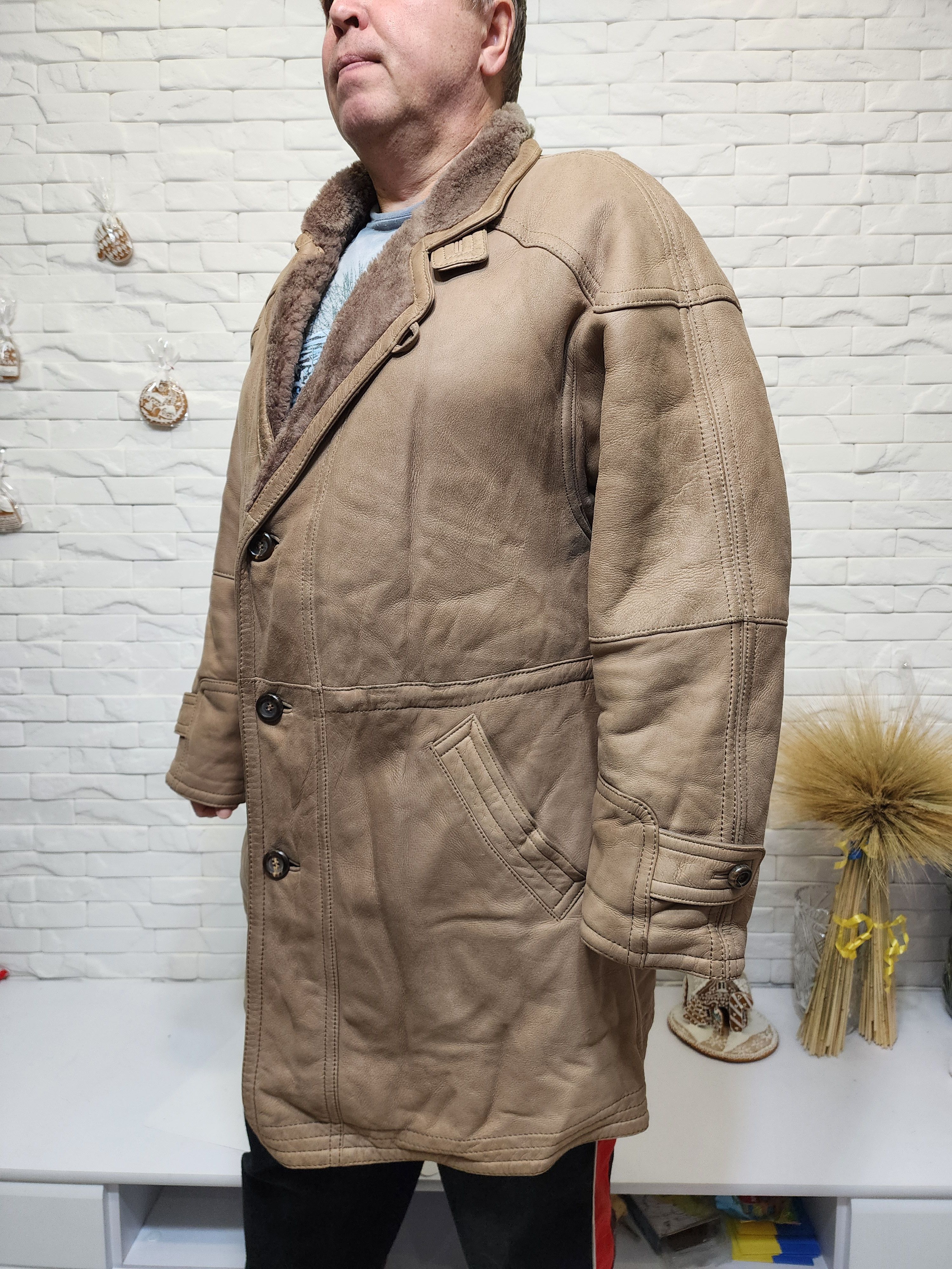 Furla Men's Brown Sheepskin Coat: Genuine Fur, Button Front Size US L / EU 52-54 / 3 - 3 Thumbnail