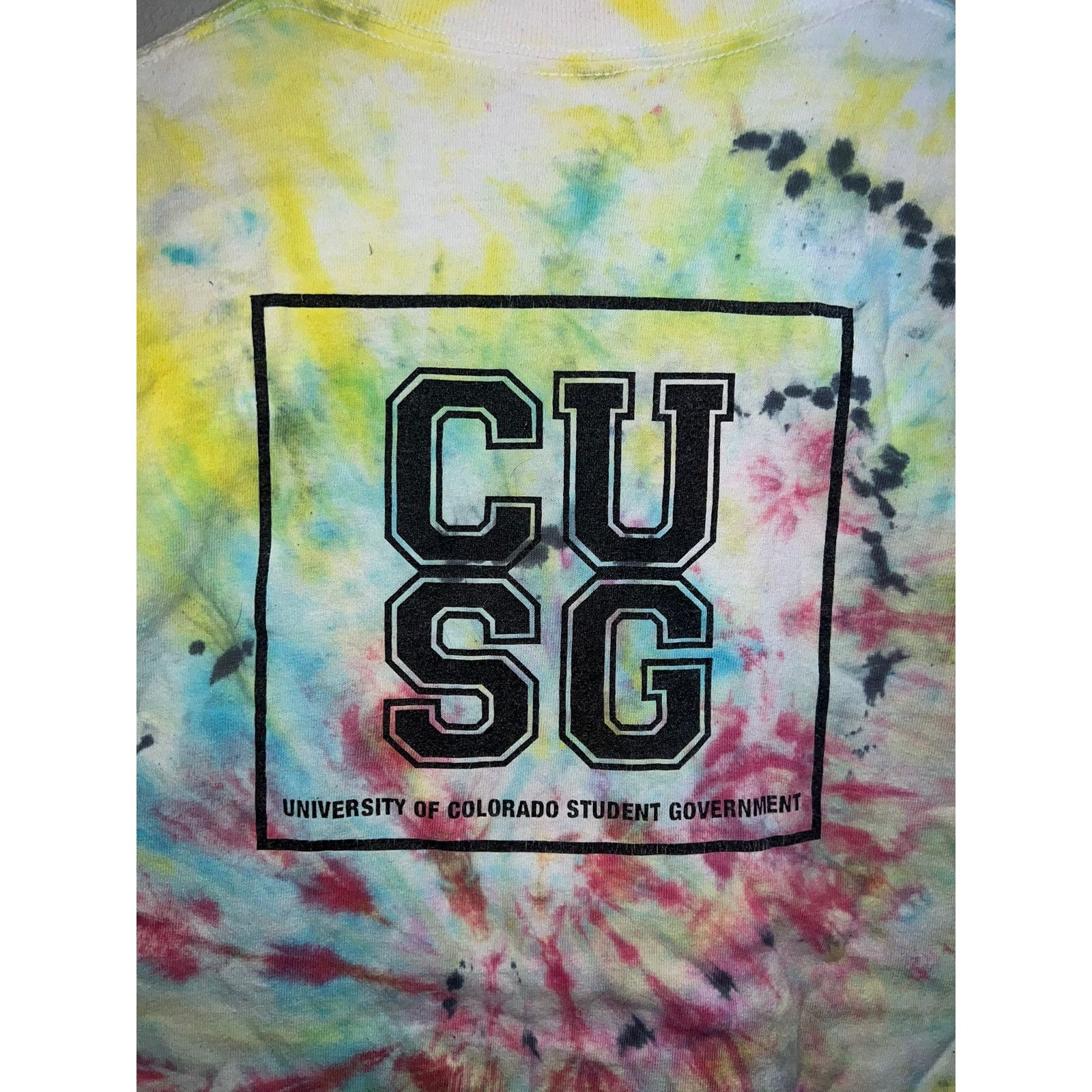 Gildan Wellness Week Shirt Live Life In Color Tie Dye Tee M CUSG Size US M / EU 48-50 / 2 - 7 Thumbnail