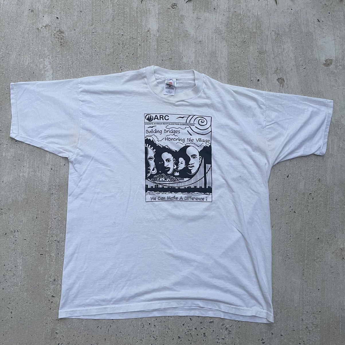 Fruit Of The Loom Vintage 90s BLACK CULTURE BUILDING BRIDGES Shirt Size US XXL / EU 58 / 5 - 1 Thumbnail
